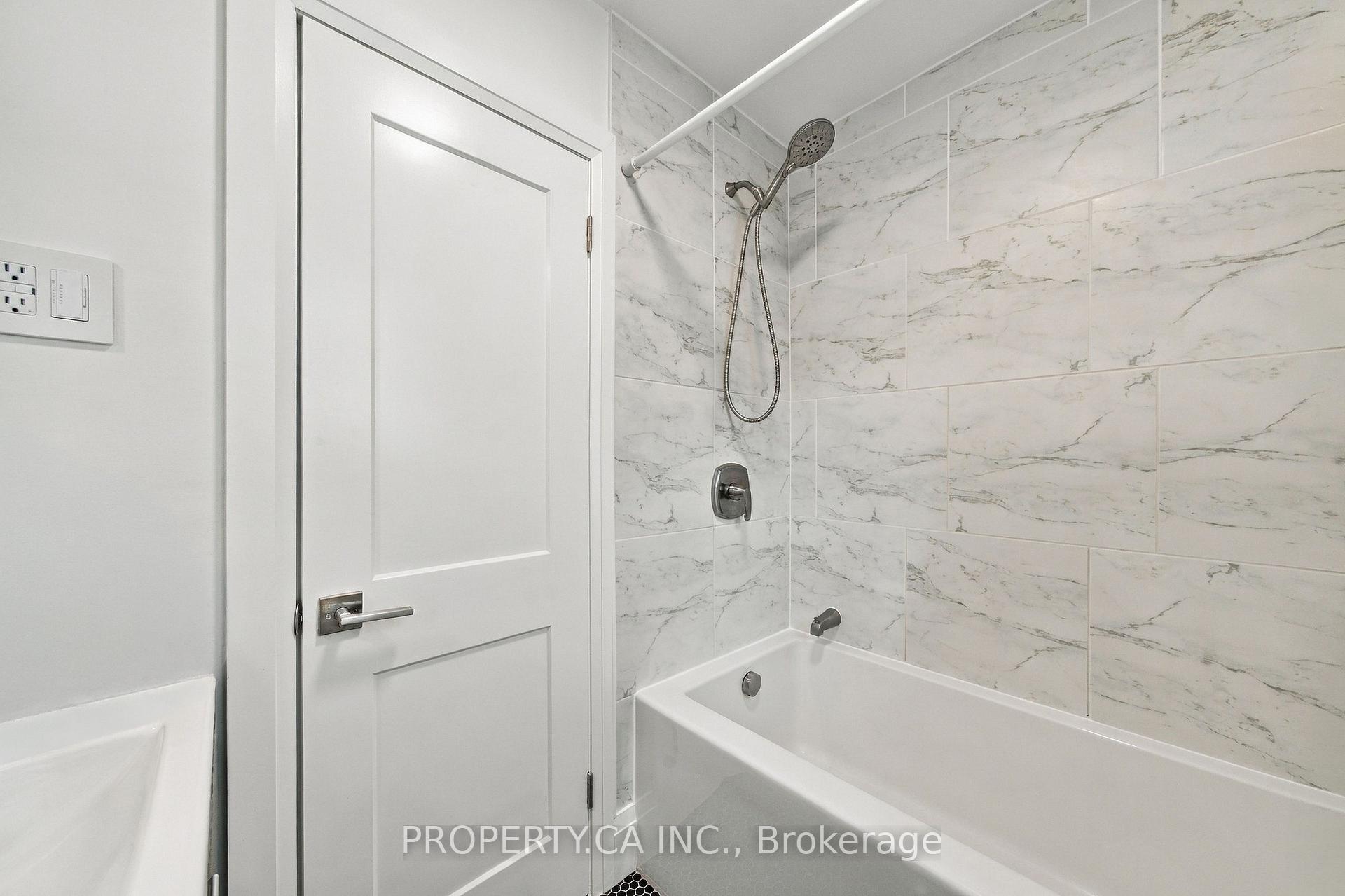 44 Daniels Street, Toronto