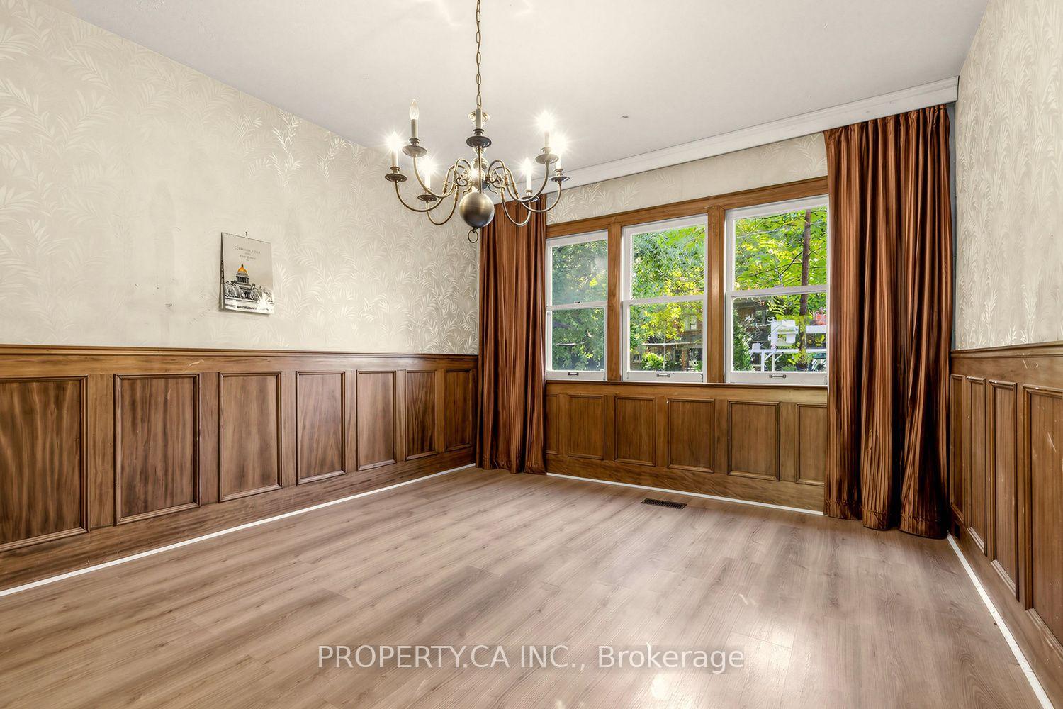 54 Baby Point Road, Toronto