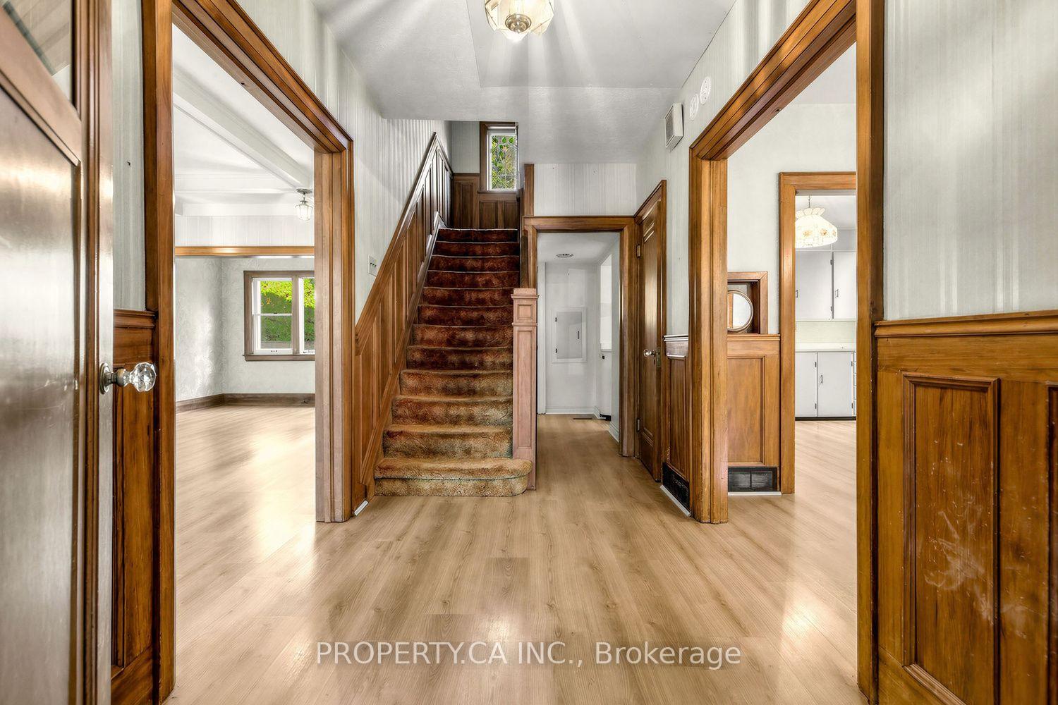 54 Baby Point Road, Toronto