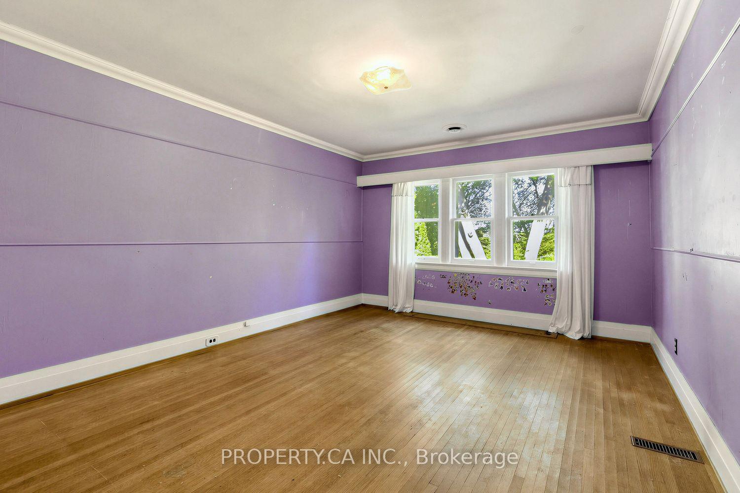 54 Baby Point Road, Toronto