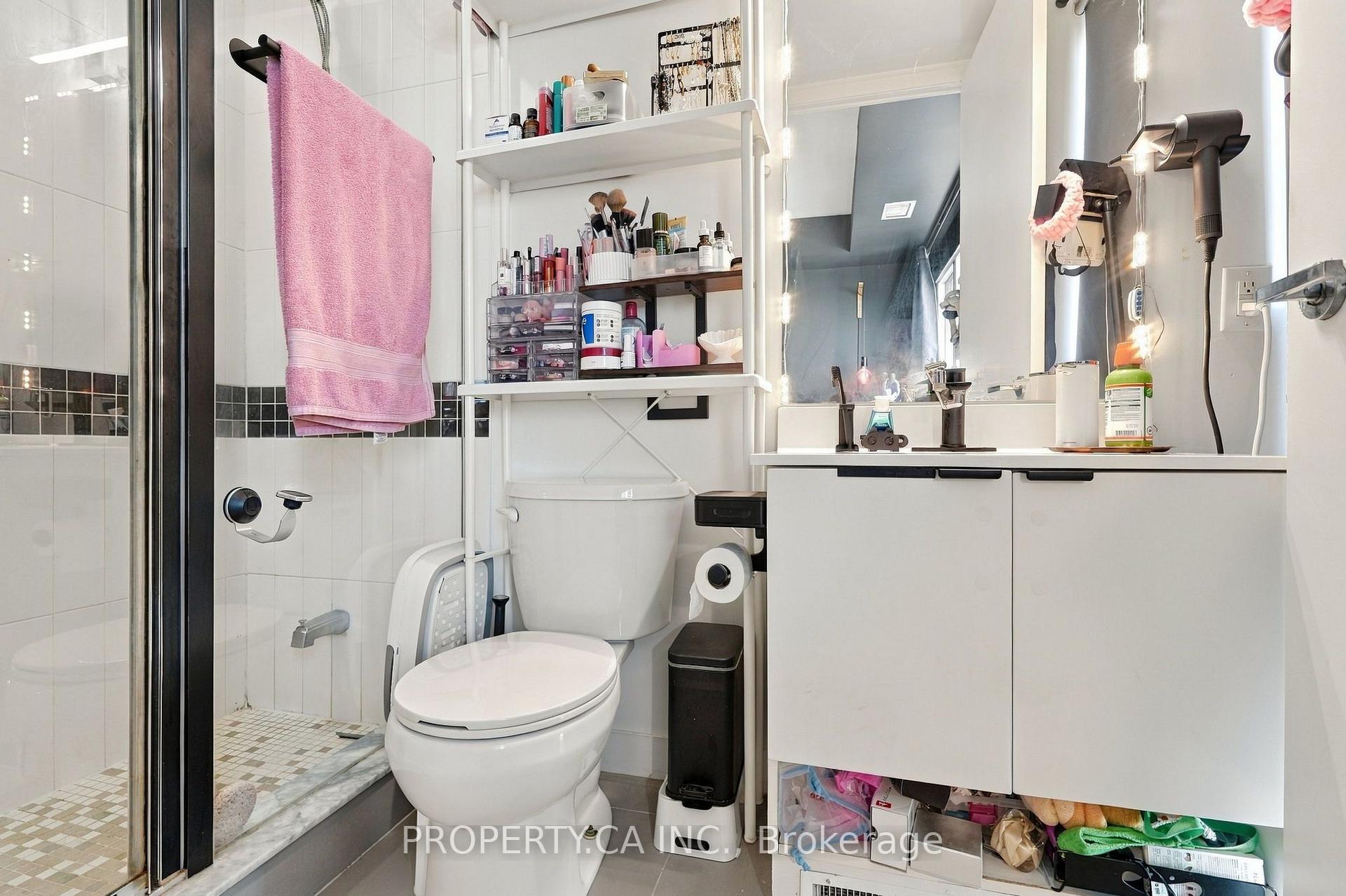 165 Legion Road 2032, Toronto Unit: 2032