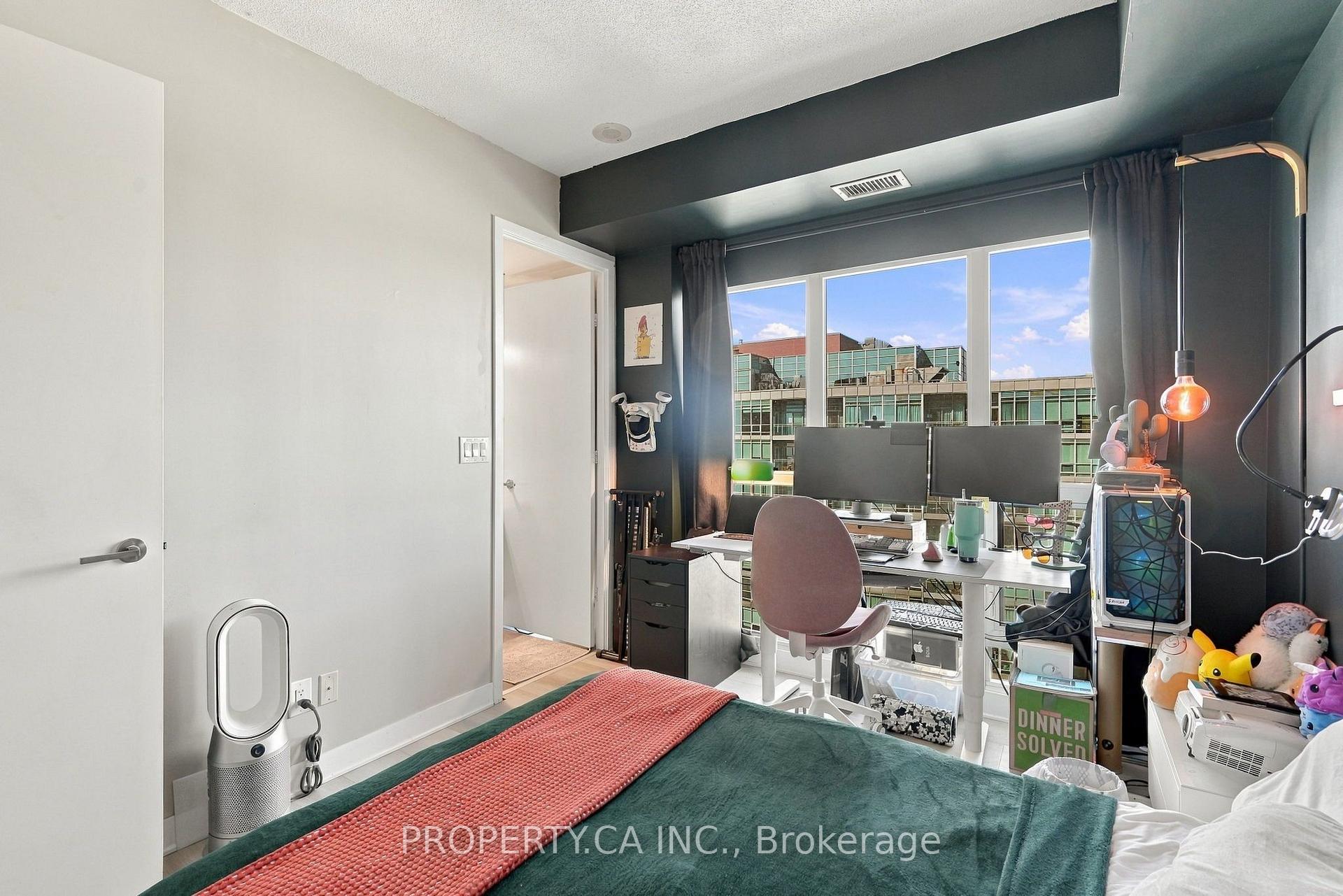 165 Legion Road 2032, Toronto Unit: 2032
