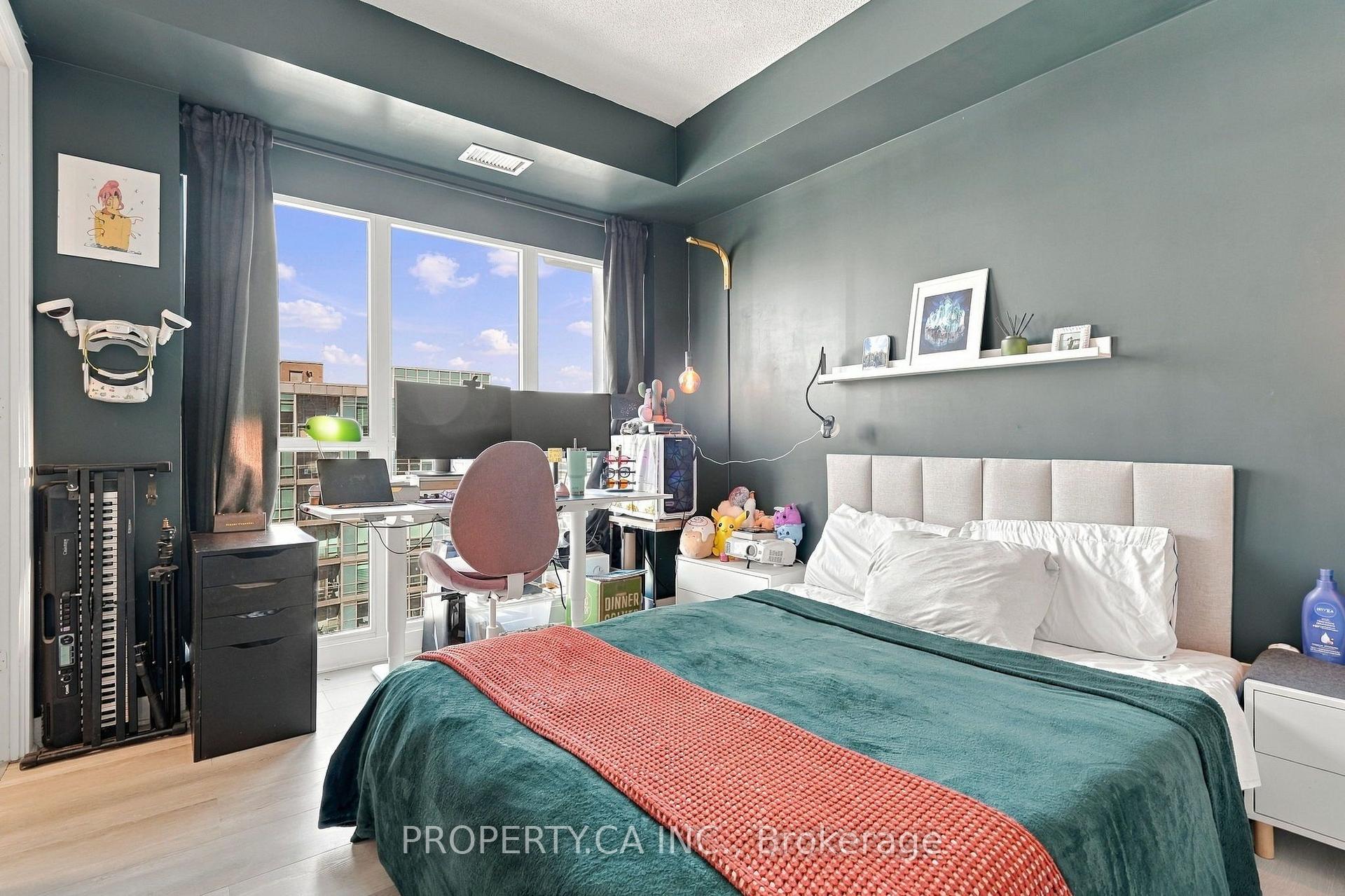 165 Legion Road 2032, Toronto Unit: 2032