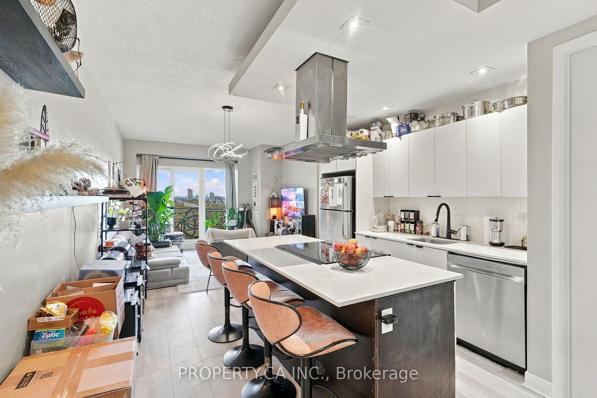 165 Legion Road 2032, Toronto Unit: 2032