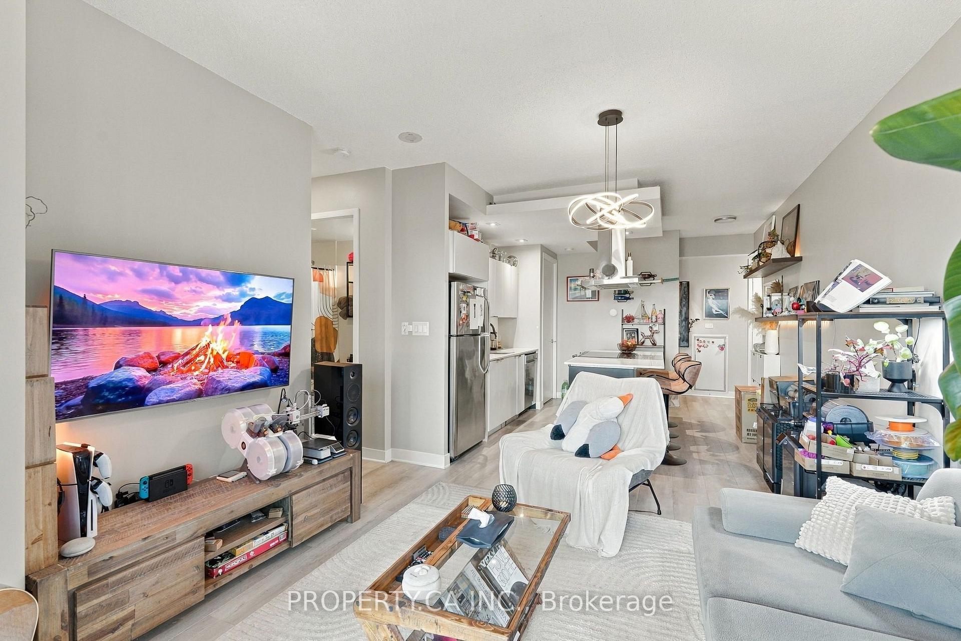 165 Legion Road 2032, Toronto Unit: 2032