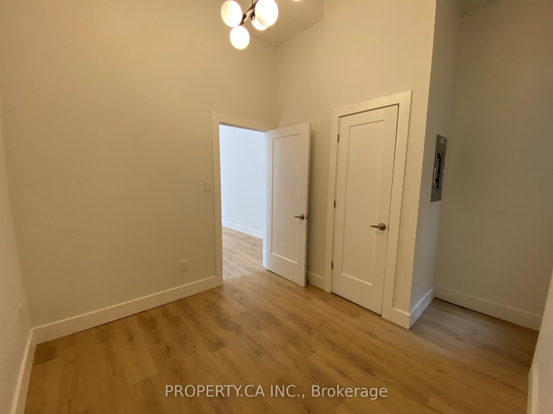 3100 Dundas Street W 2, Toronto Unit: 2