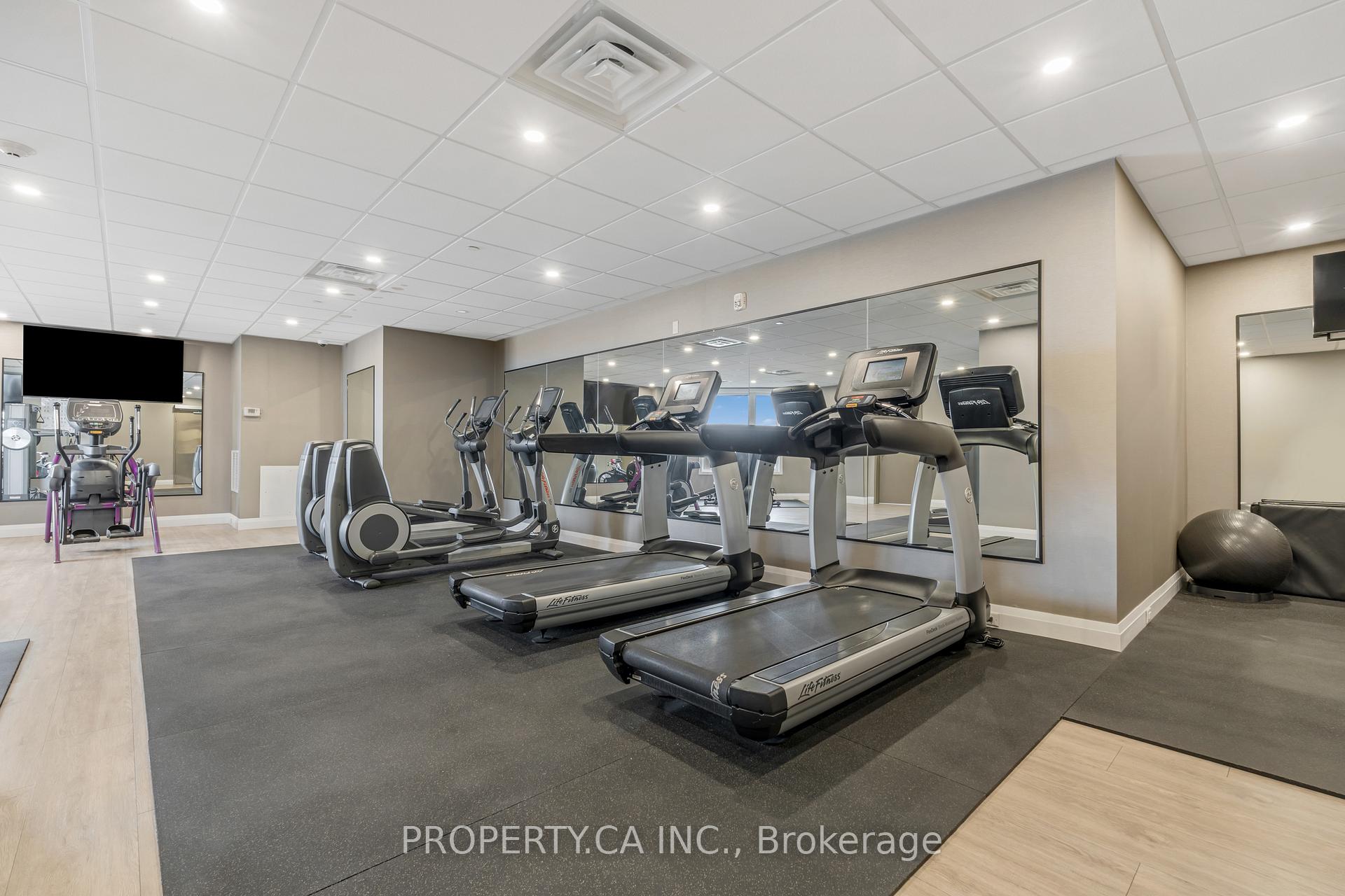 101 Shoreview Place 239