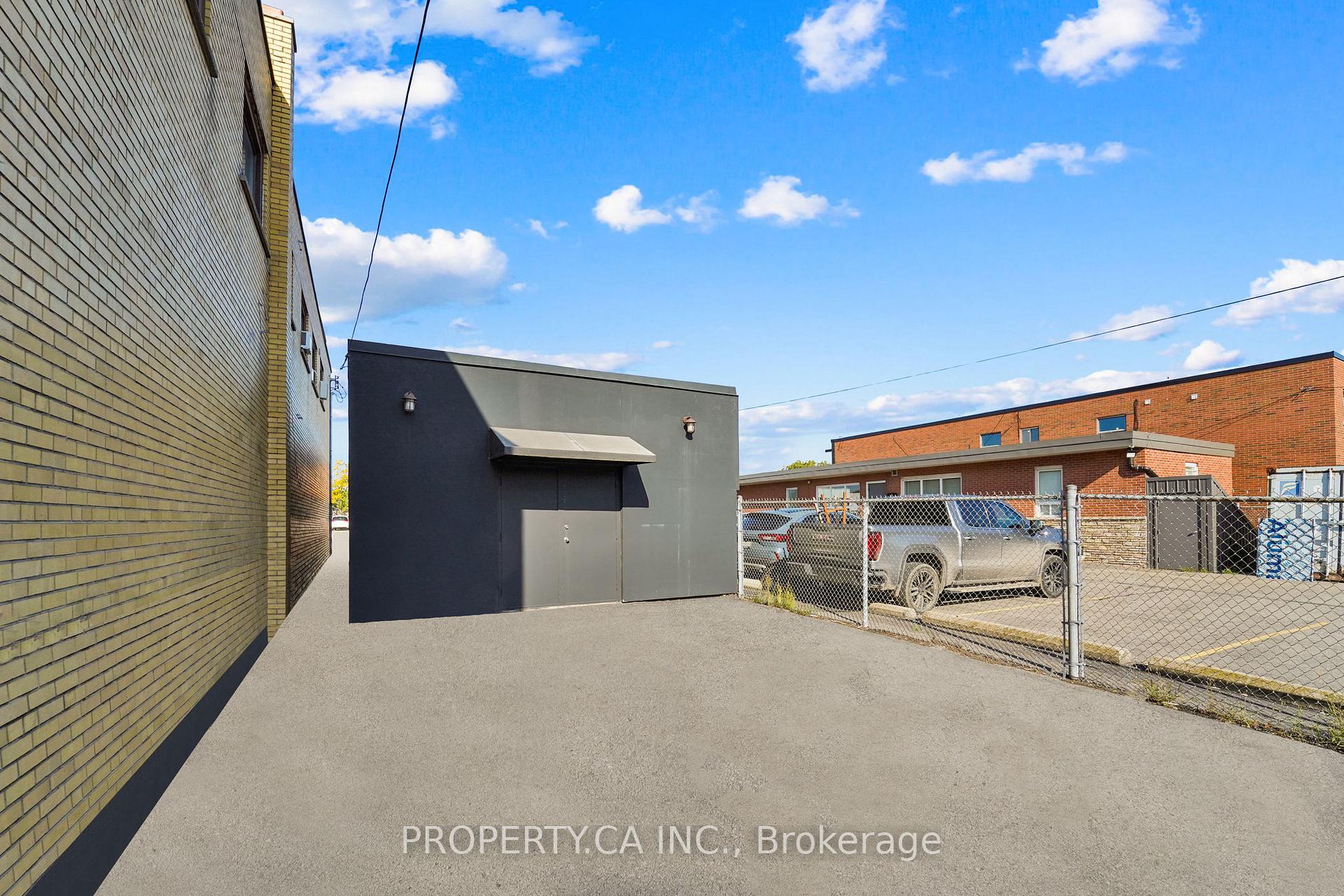 188 Parkdale Avenue N