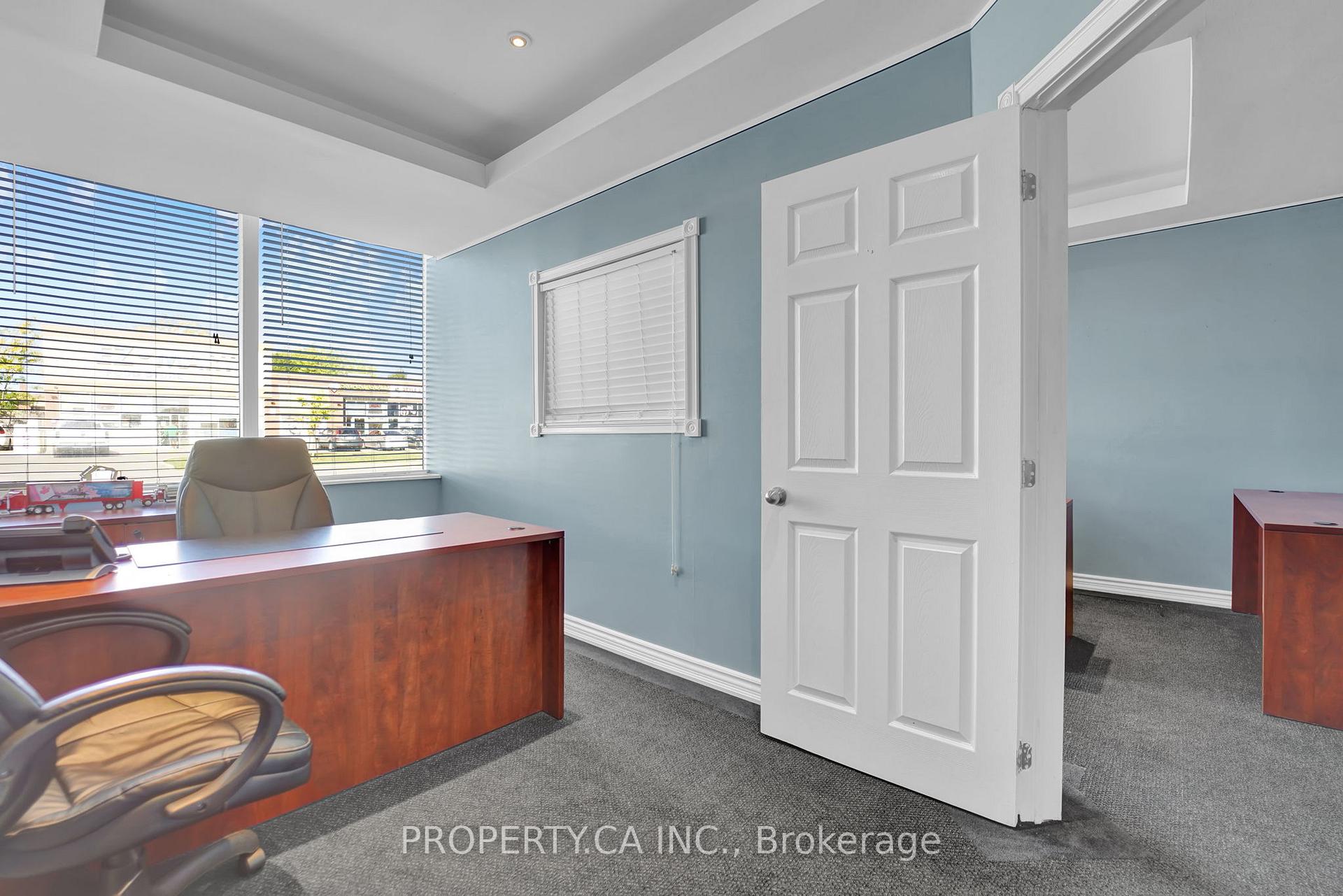 188 Parkdale Avenue N