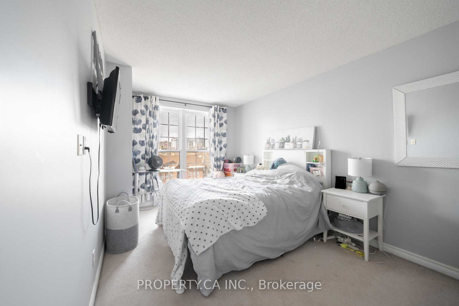 135 James Street S 605