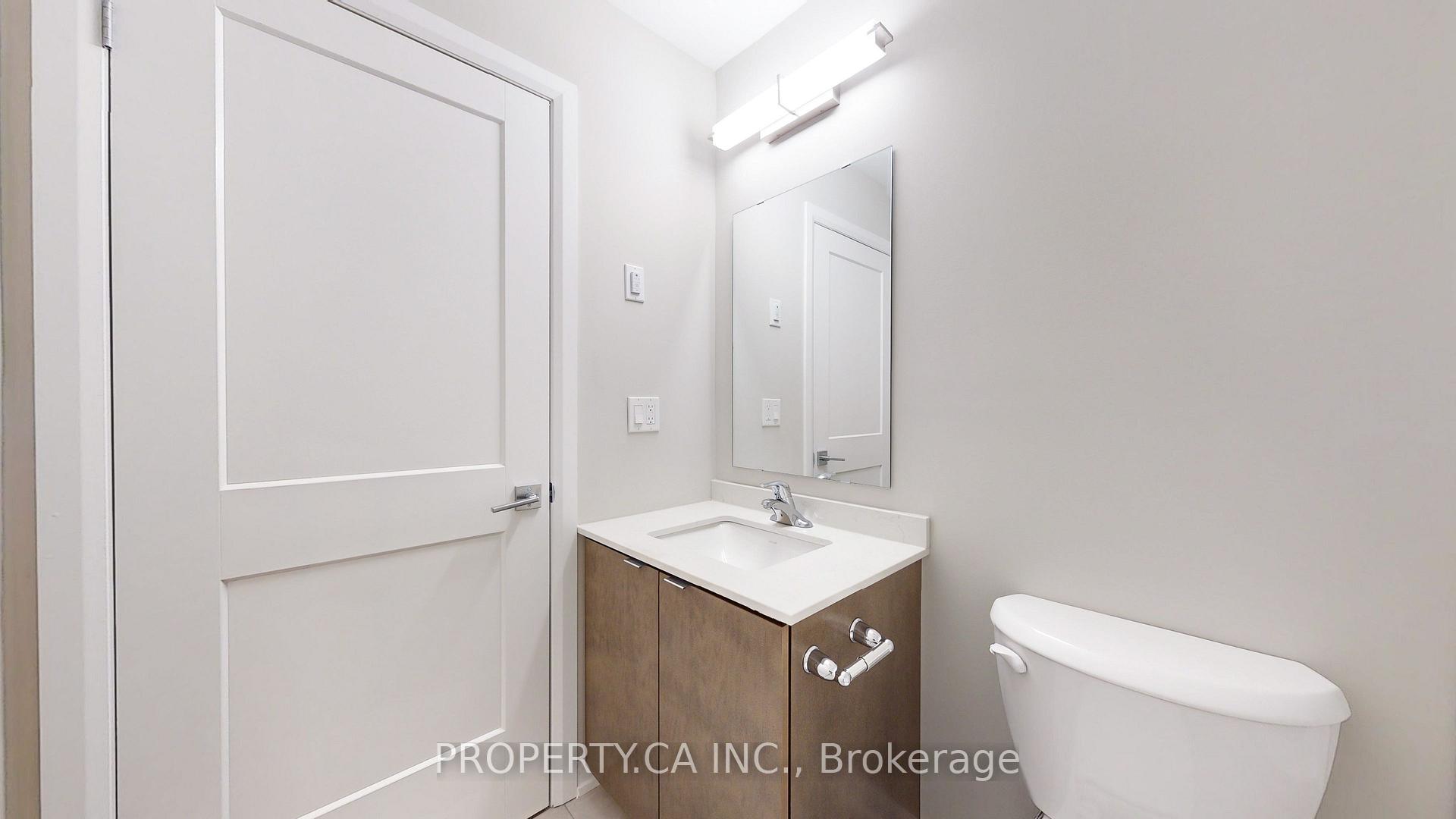 708 Woolwich Street 303