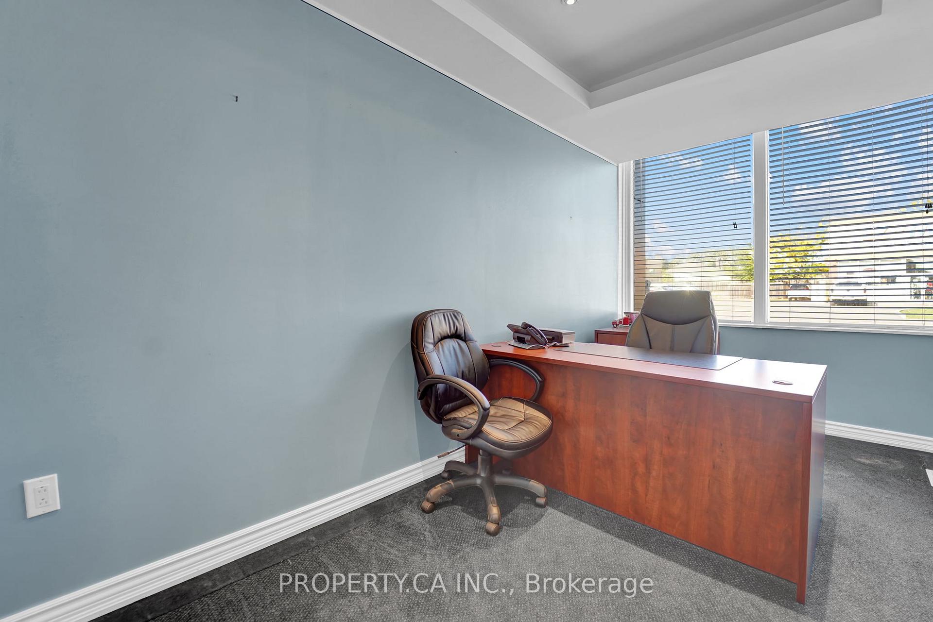 188 Parkdale Avenue N