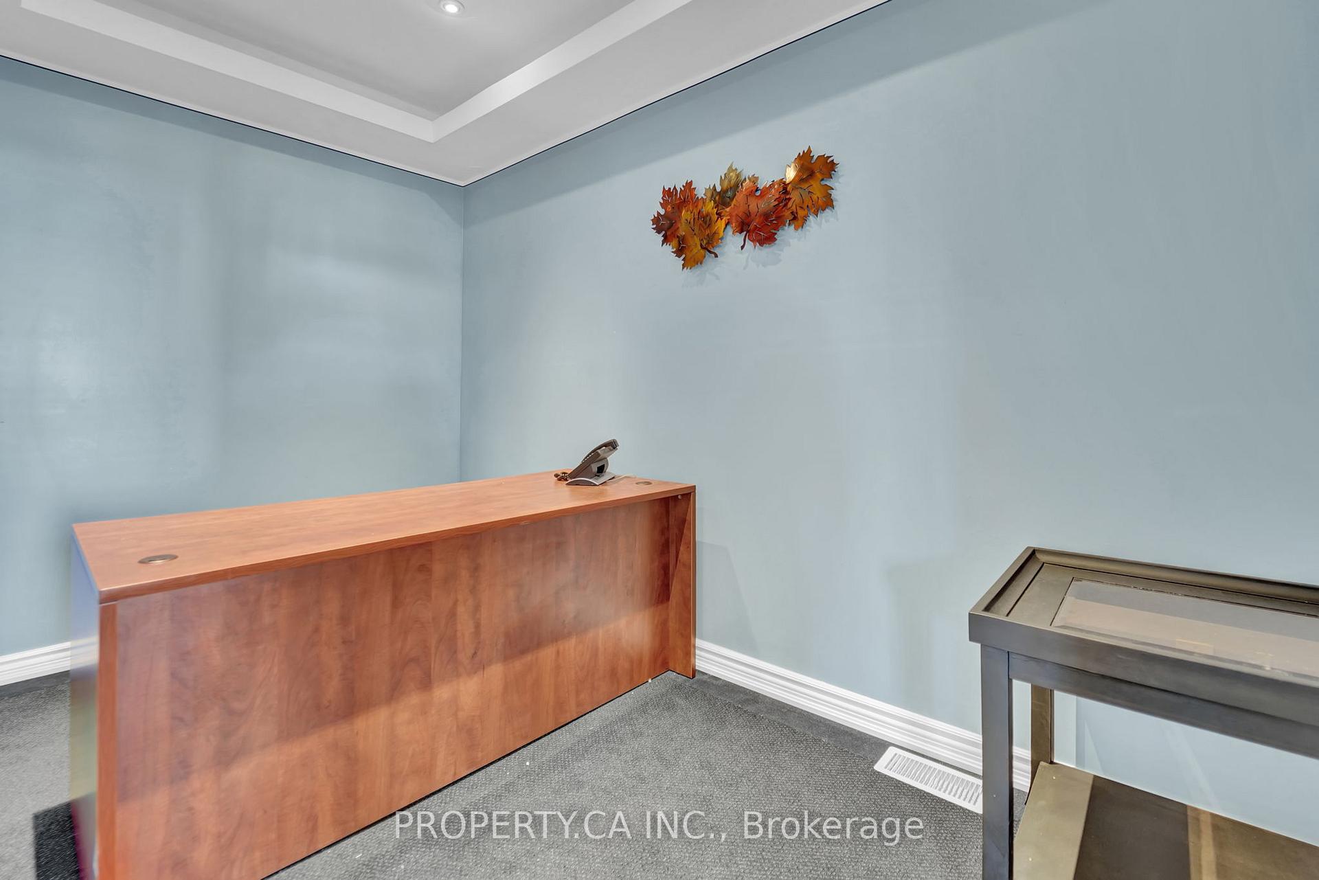 188 Parkdale Avenue N