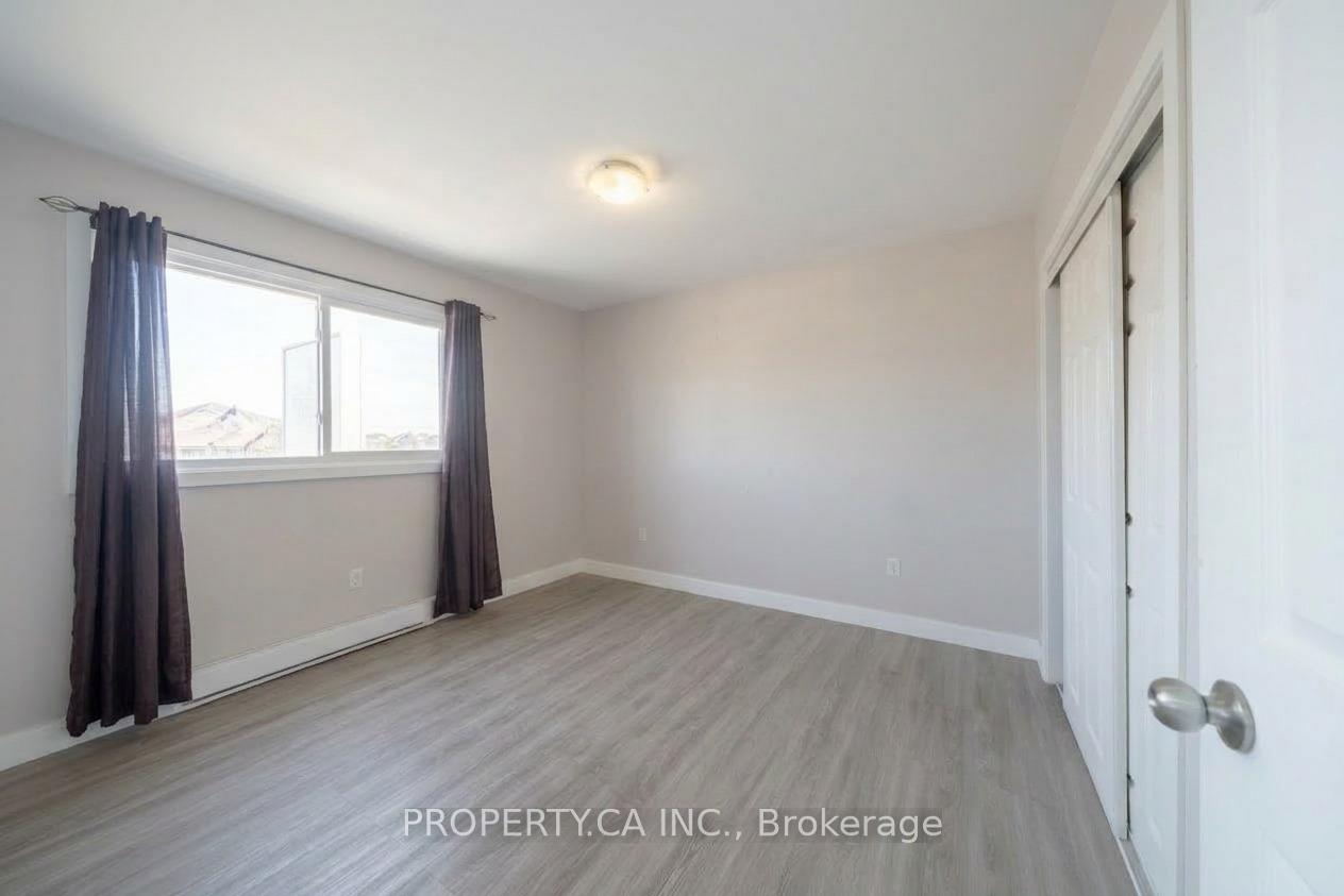 438 8 Highway #2 Upper