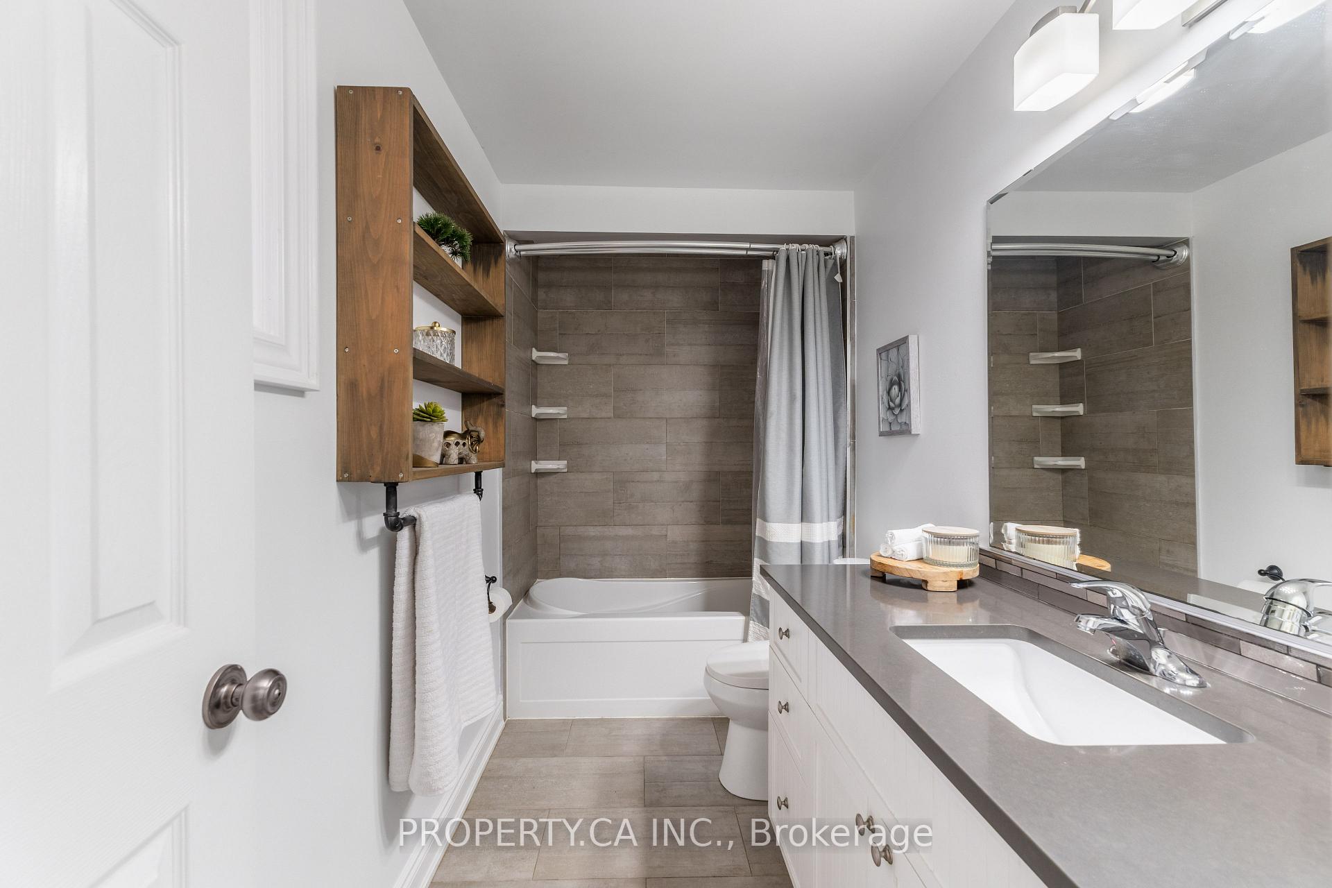81 Stirling Macgregor Drive