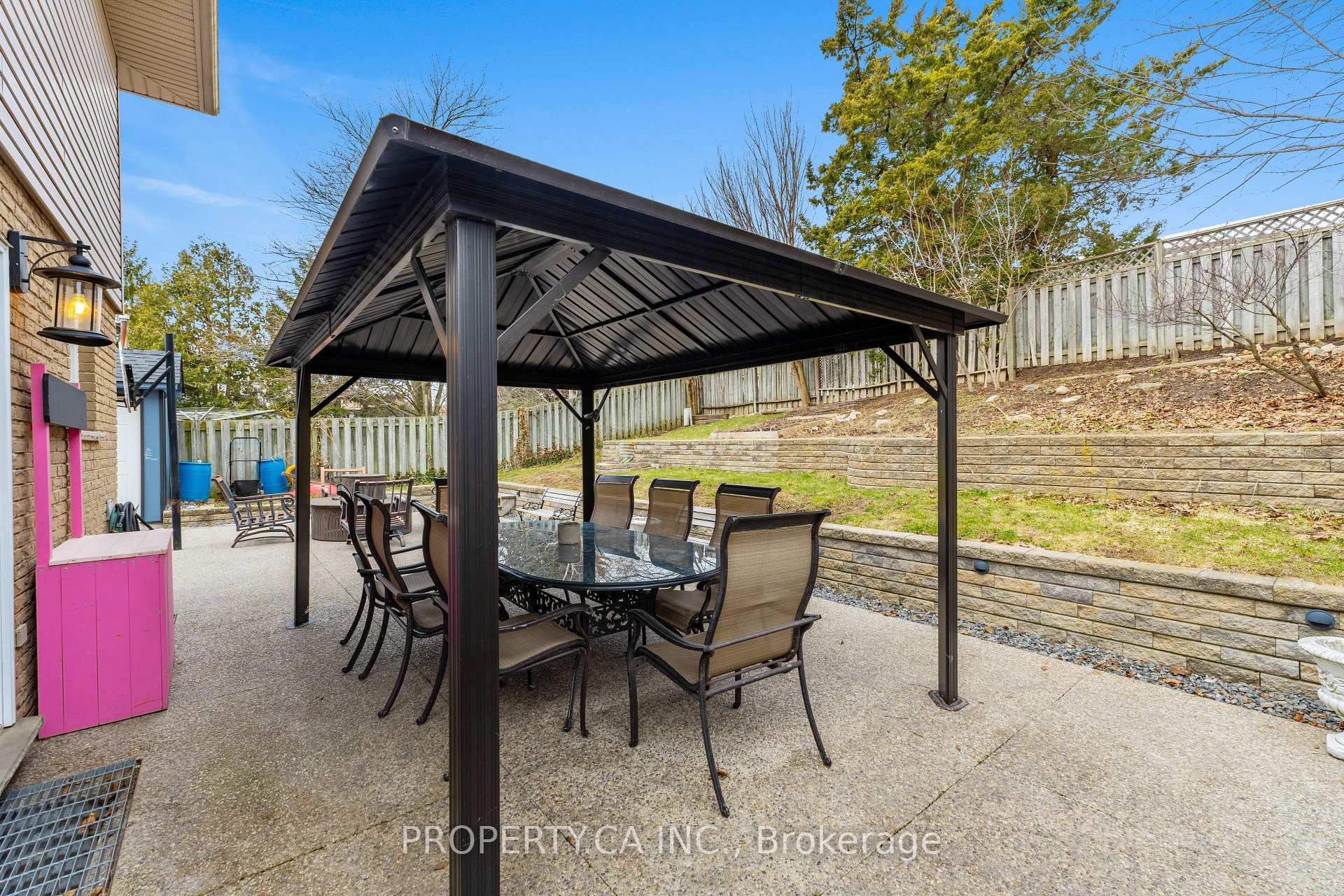 81 Stirling Macgregor Drive