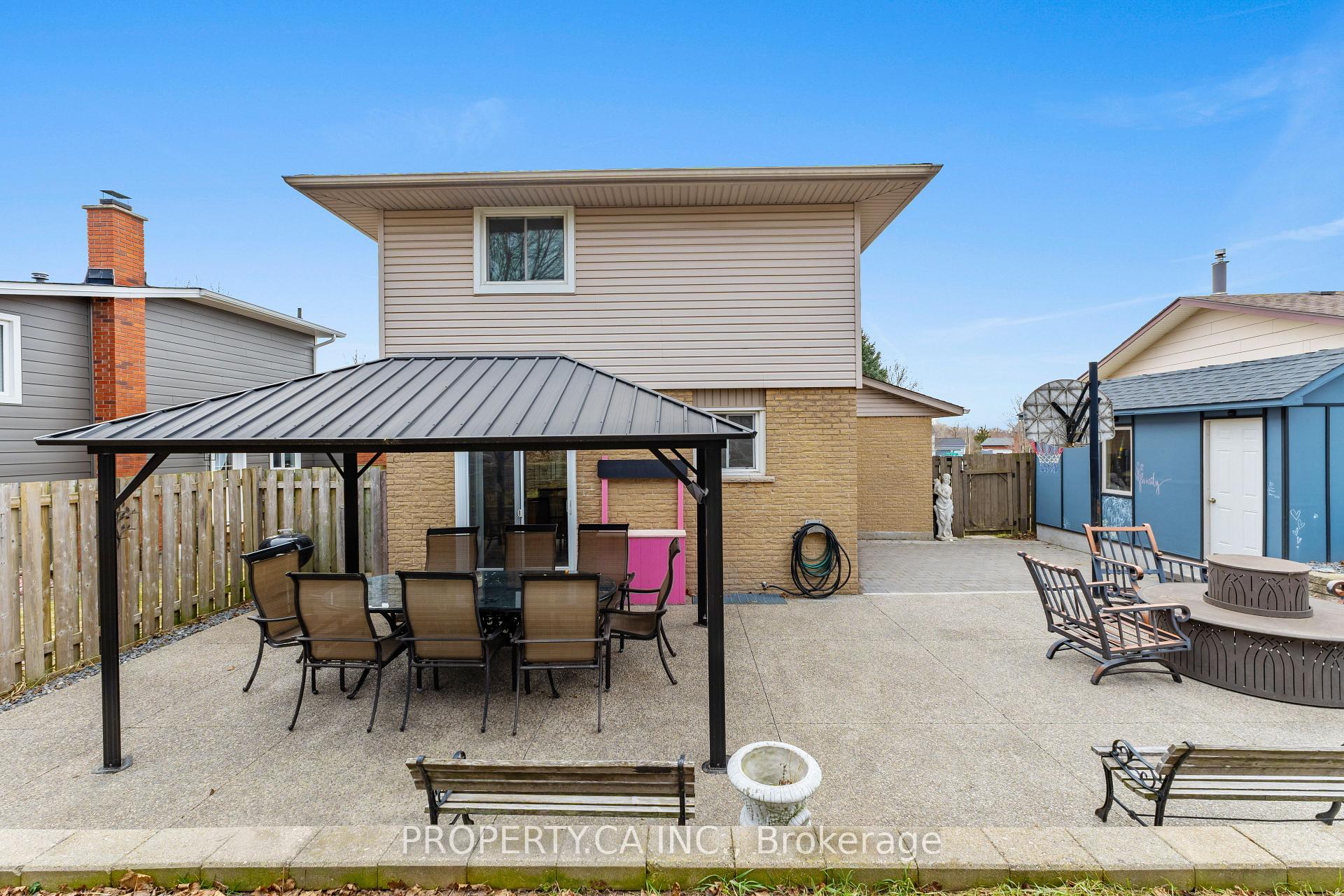81 Stirling Macgregor Drive