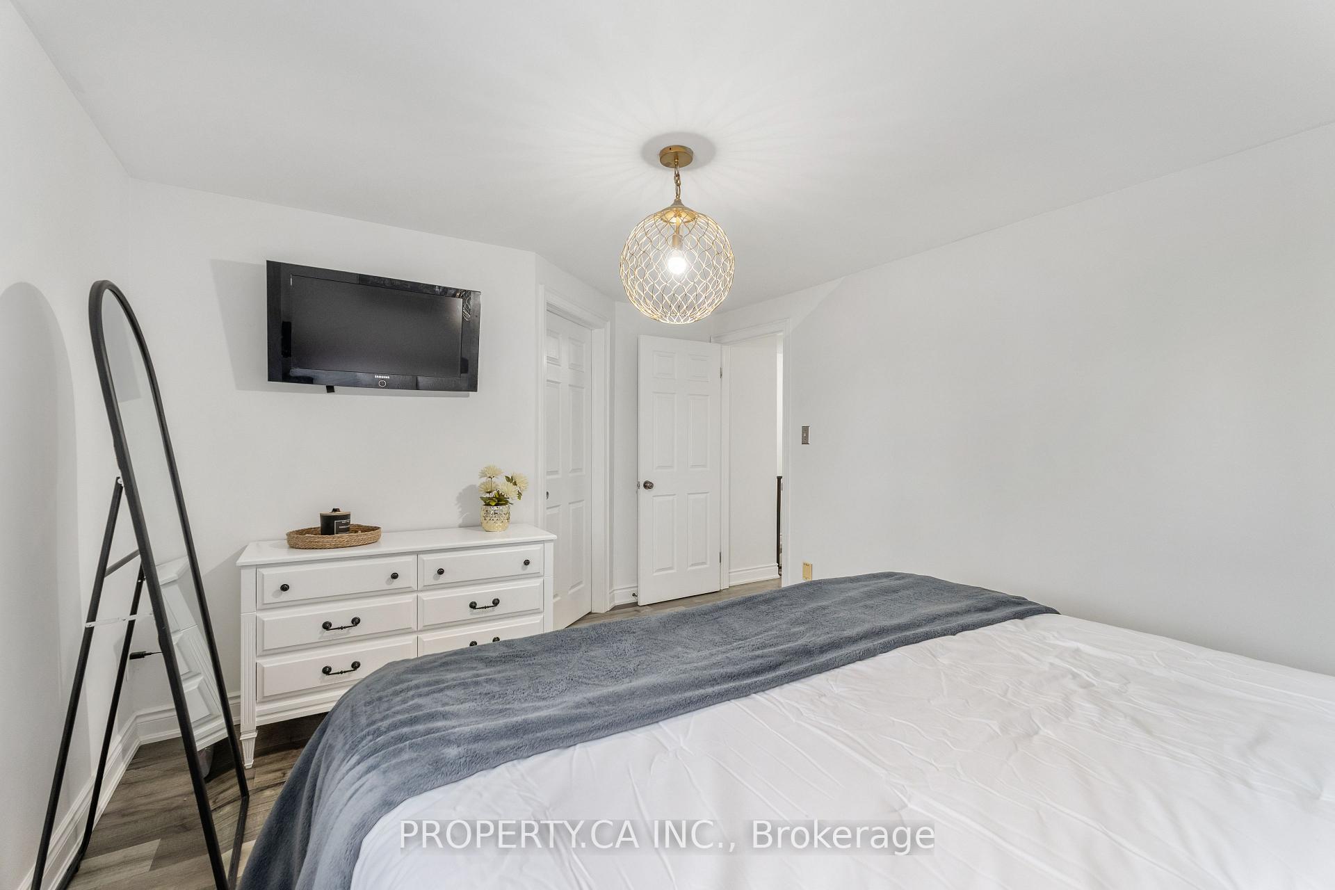 81 Stirling Macgregor Drive