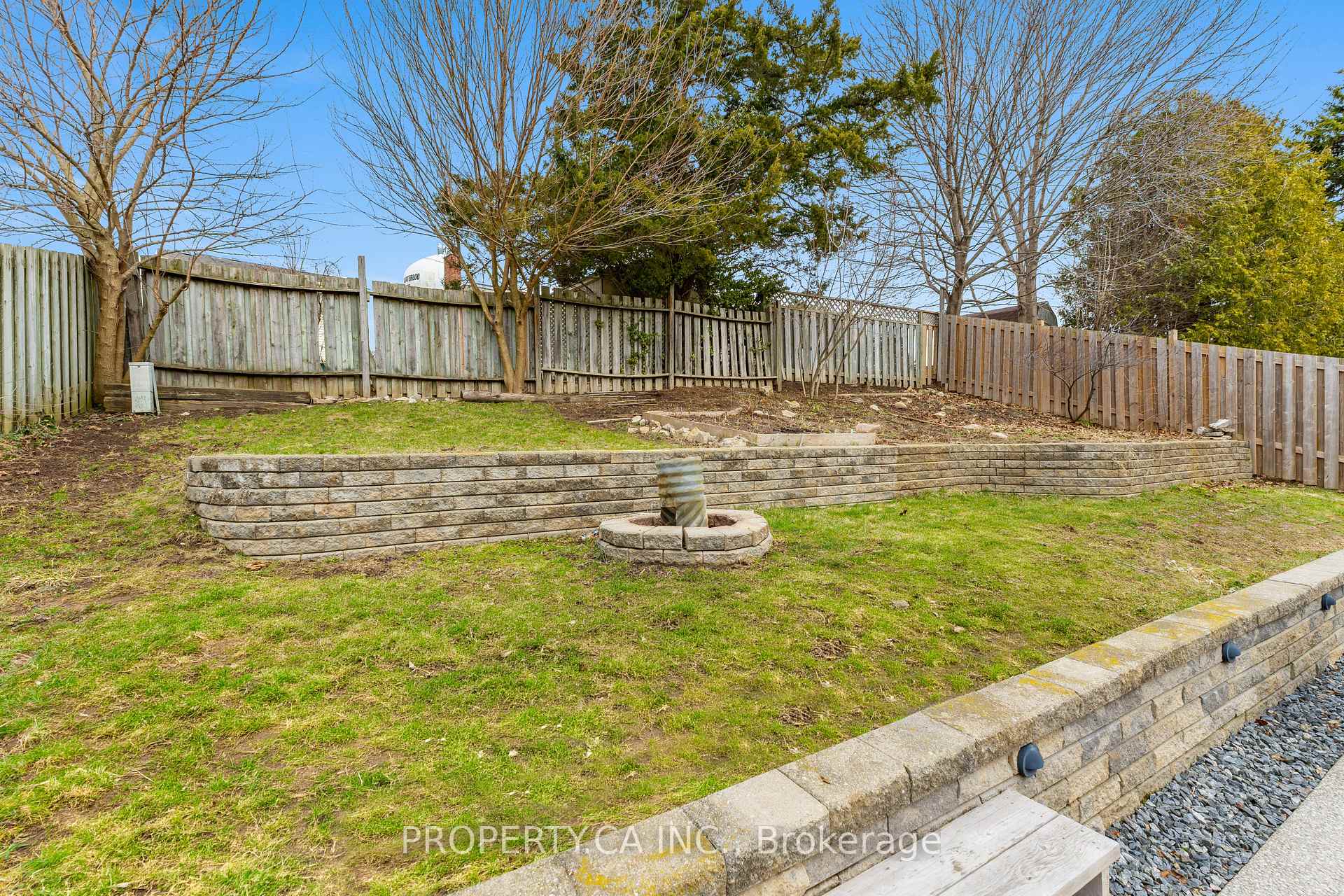 81 Stirling Macgregor Drive
