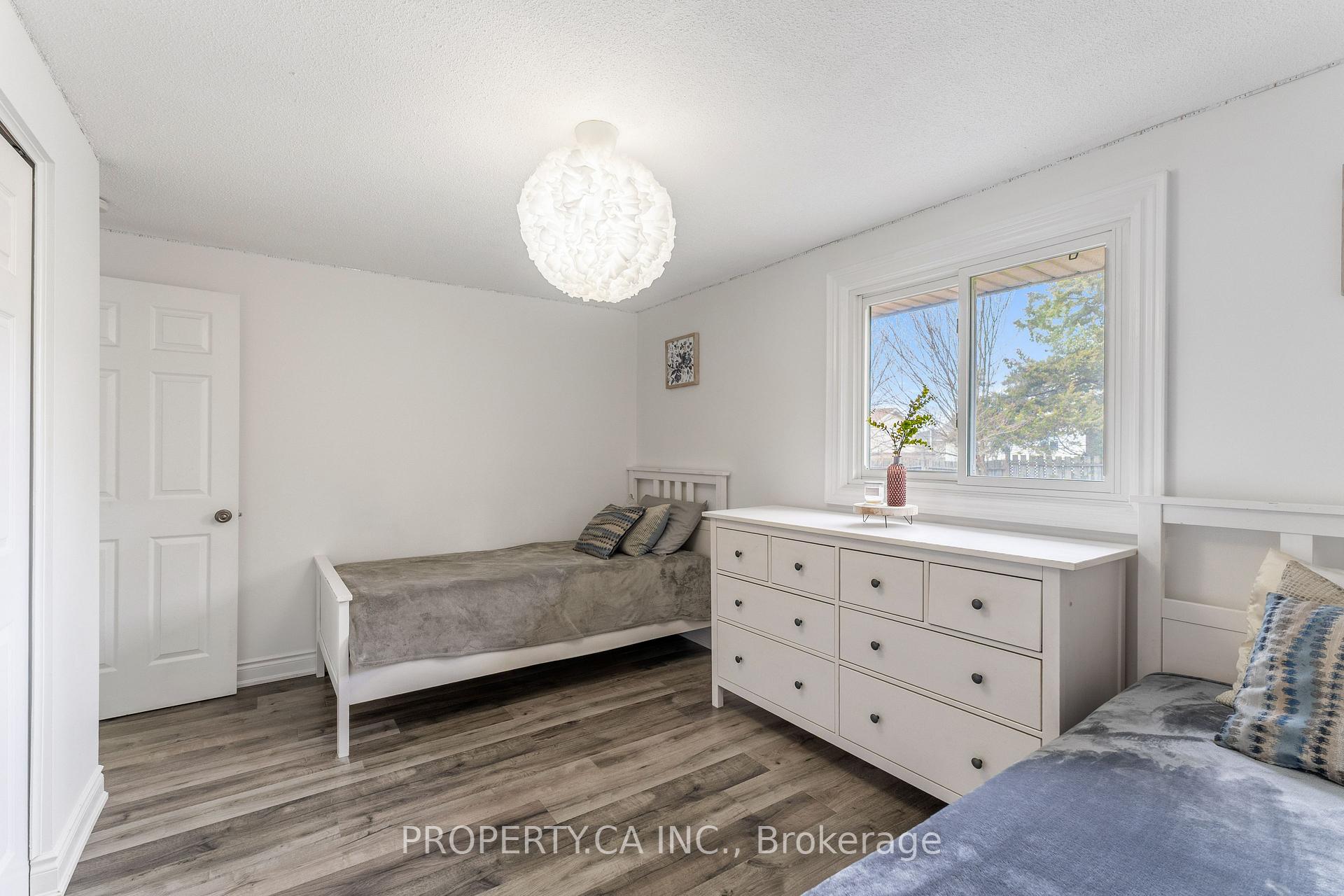 81 Stirling Macgregor Drive
