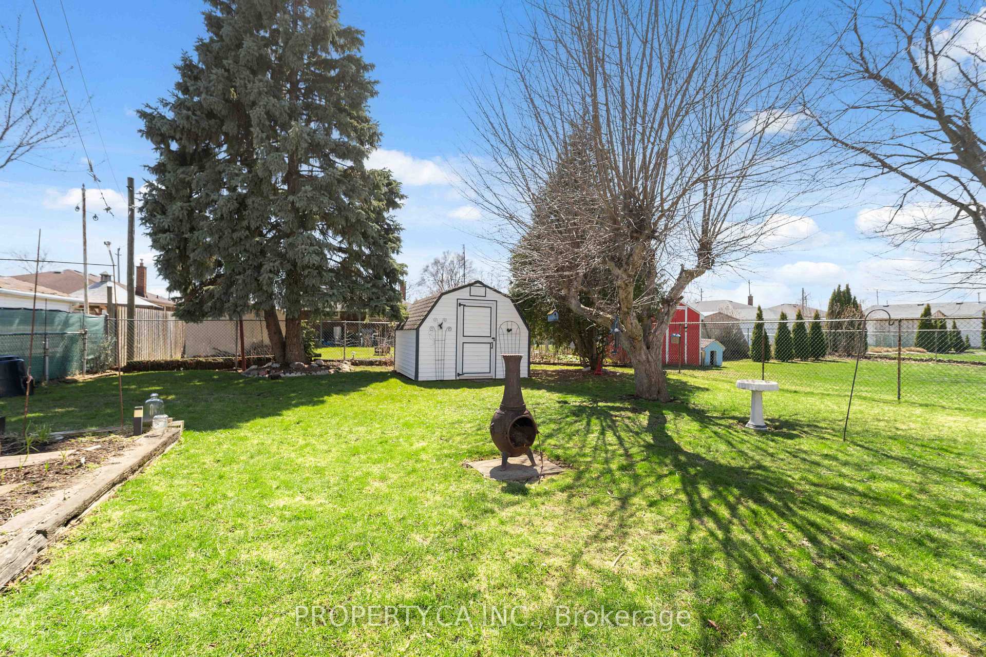 39 McDonald Avenue