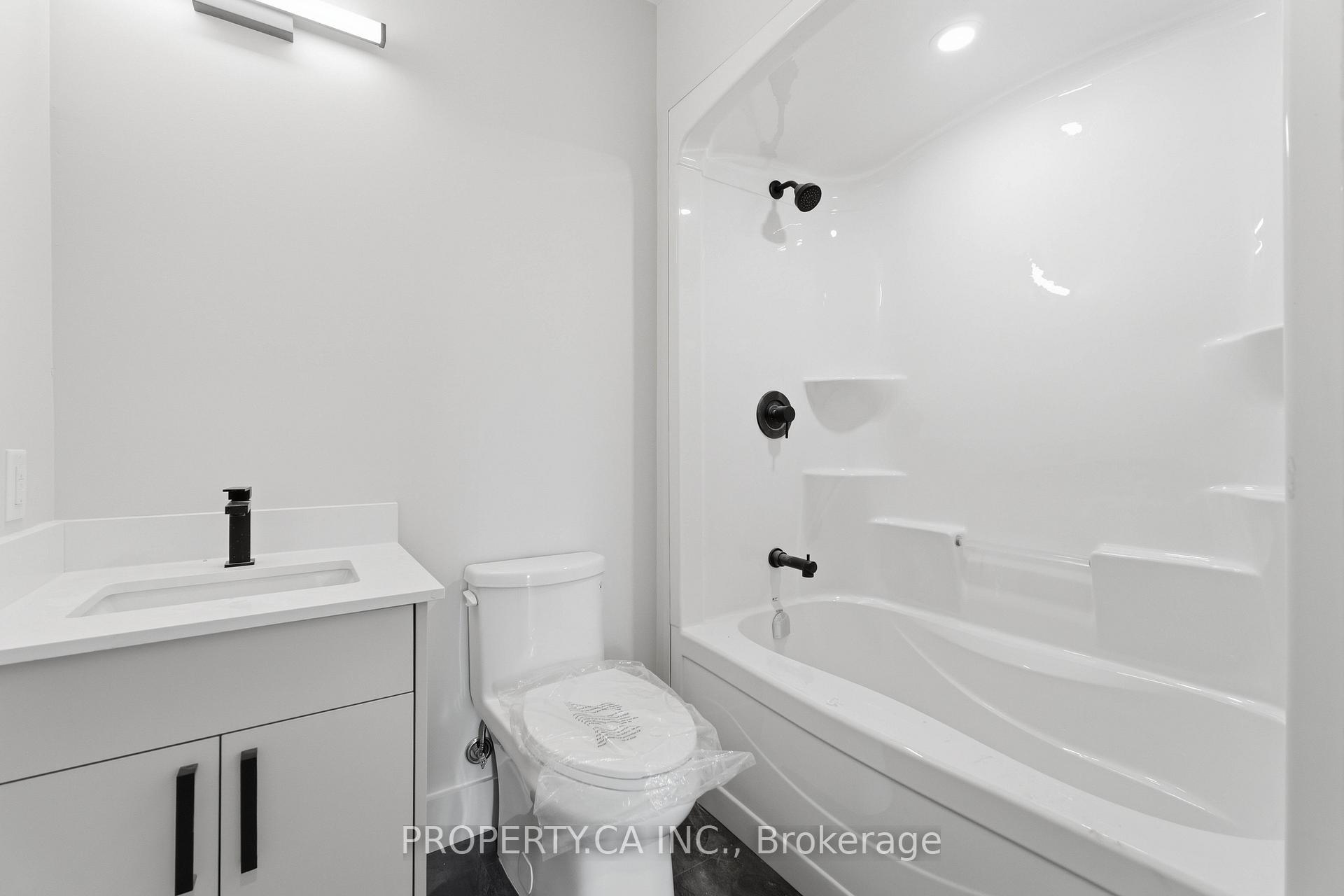 8 Hutt Lane 508