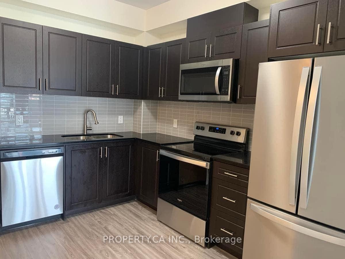 128 King Street N 1009