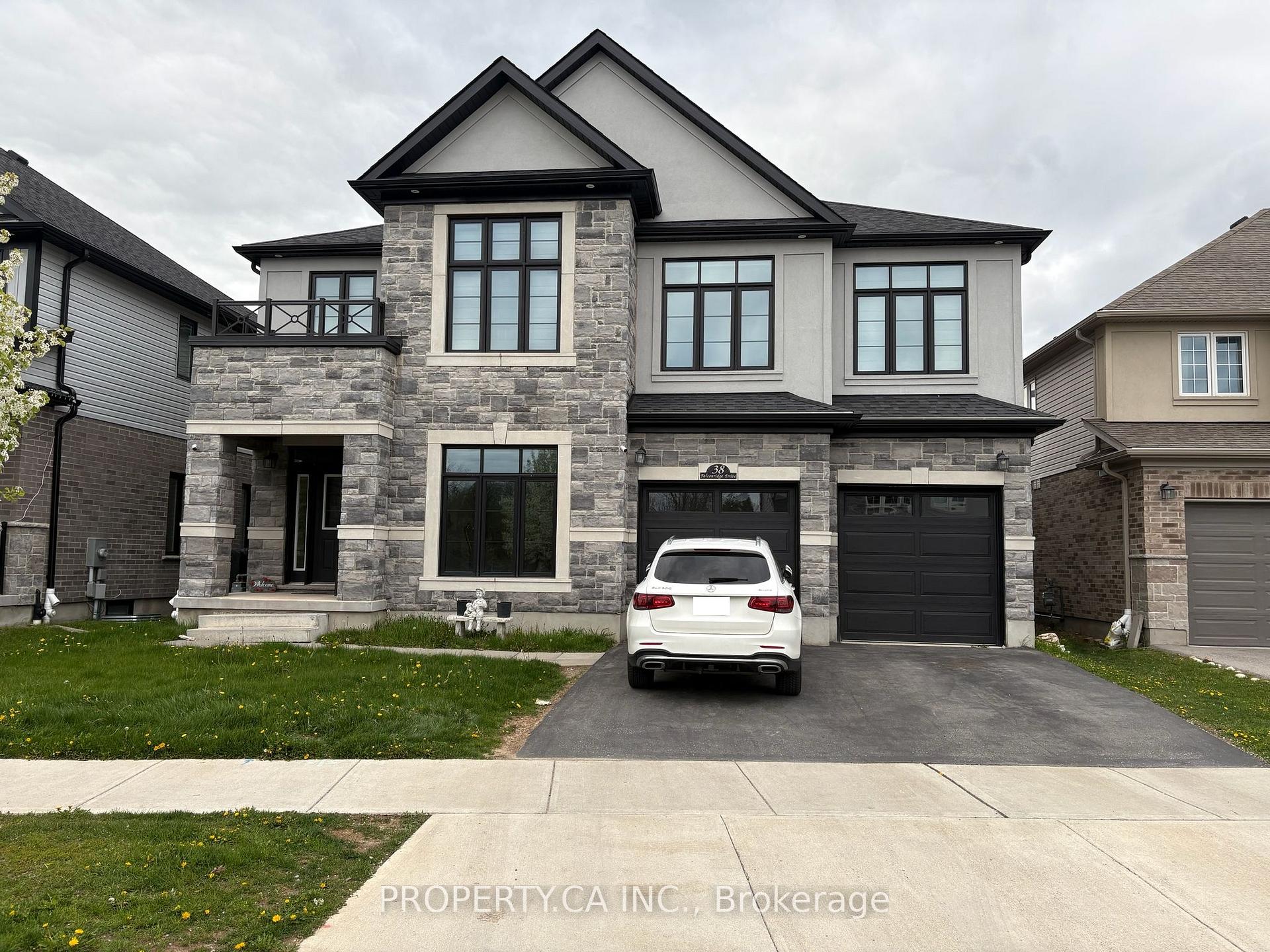 38 Falconridge Drive Lower