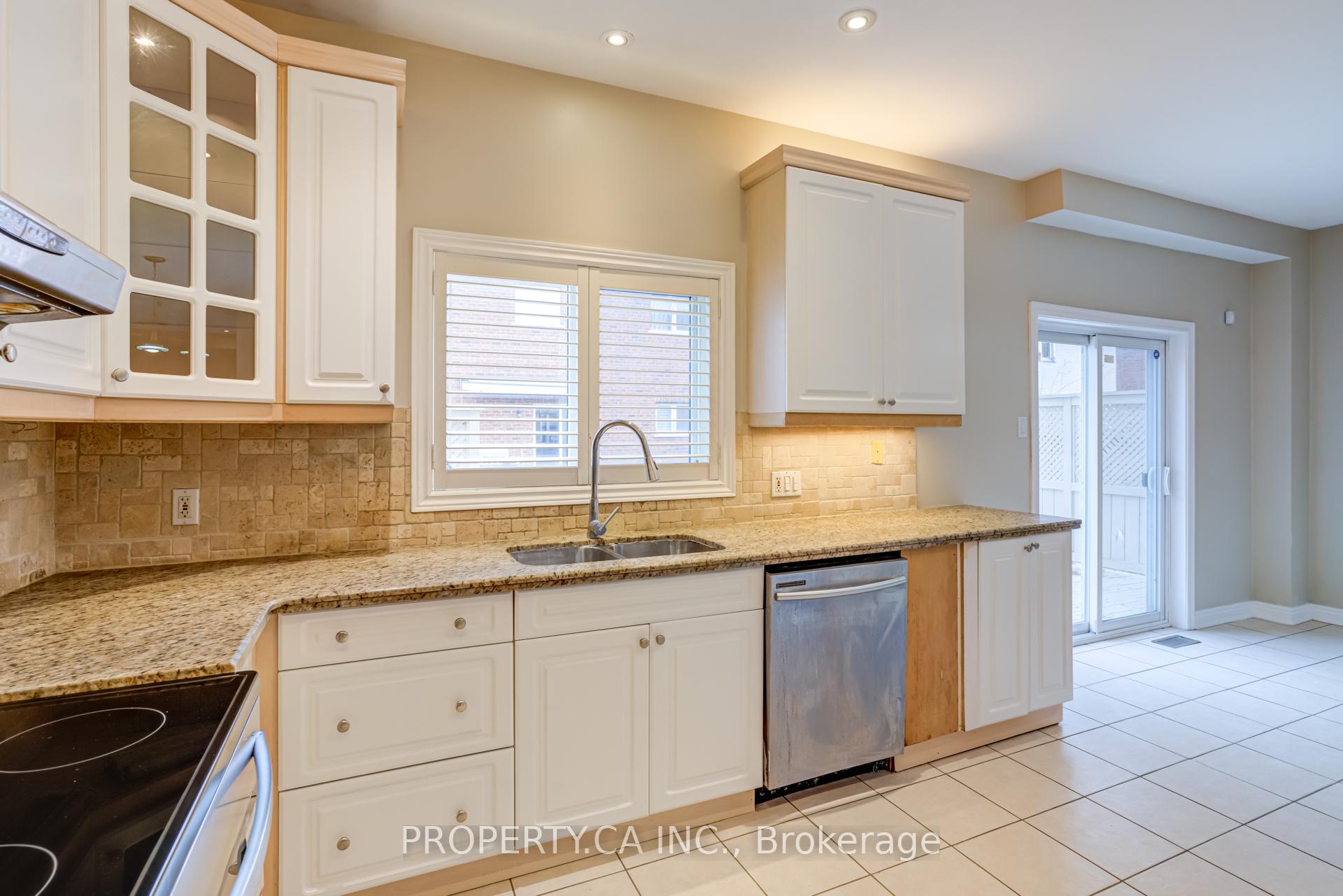 23 Panorama Way