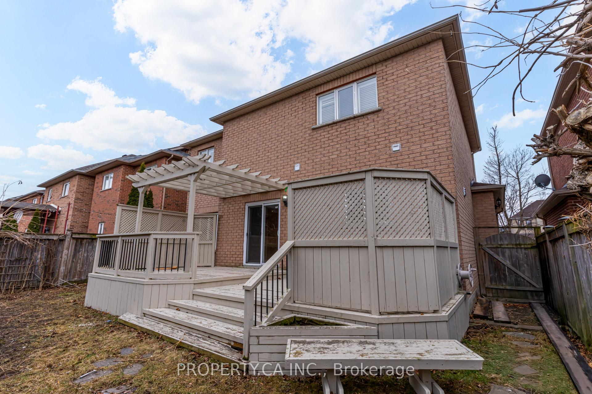23 Panorama Way