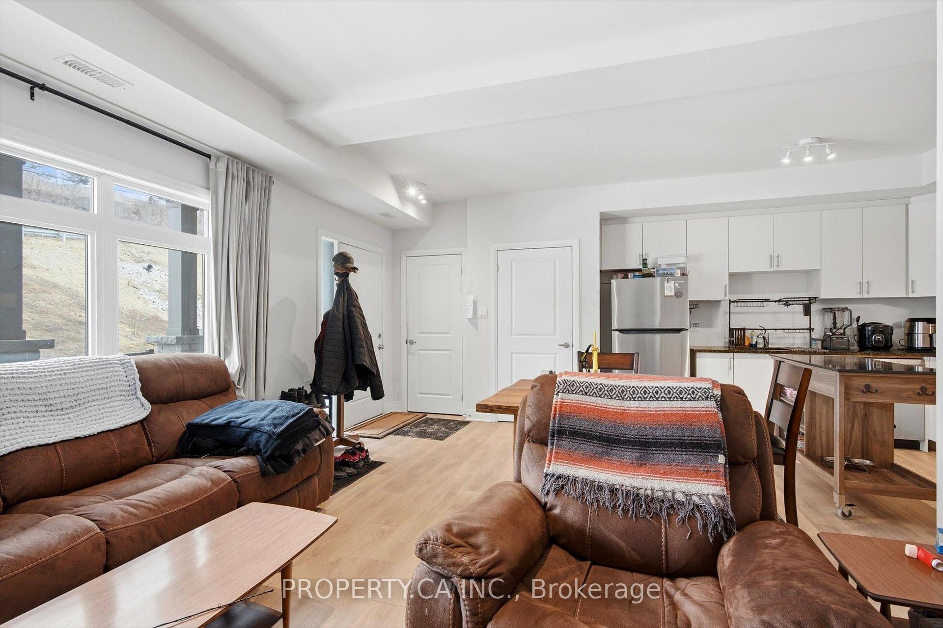 2 Willow Street 71