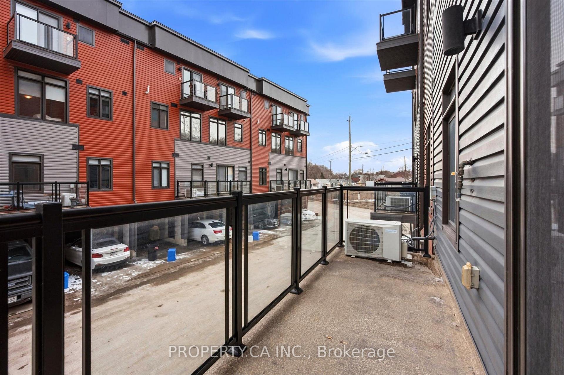 2 Willow Street 71