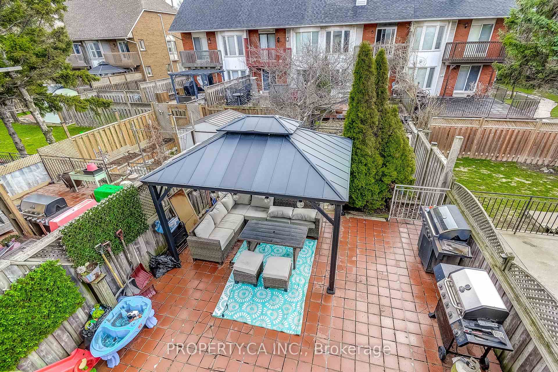 3 Waterford Crescent