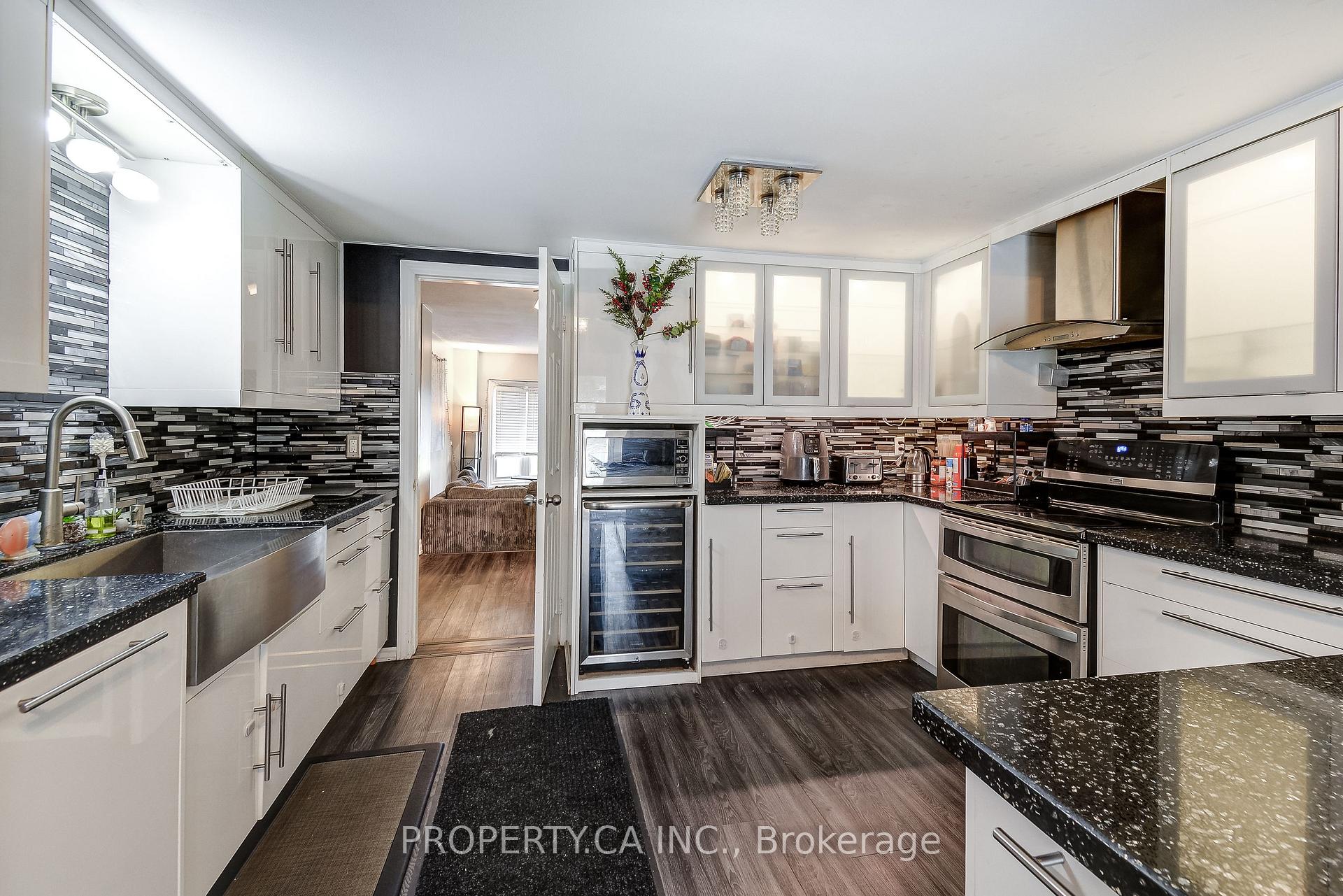 3 Waterford Crescent