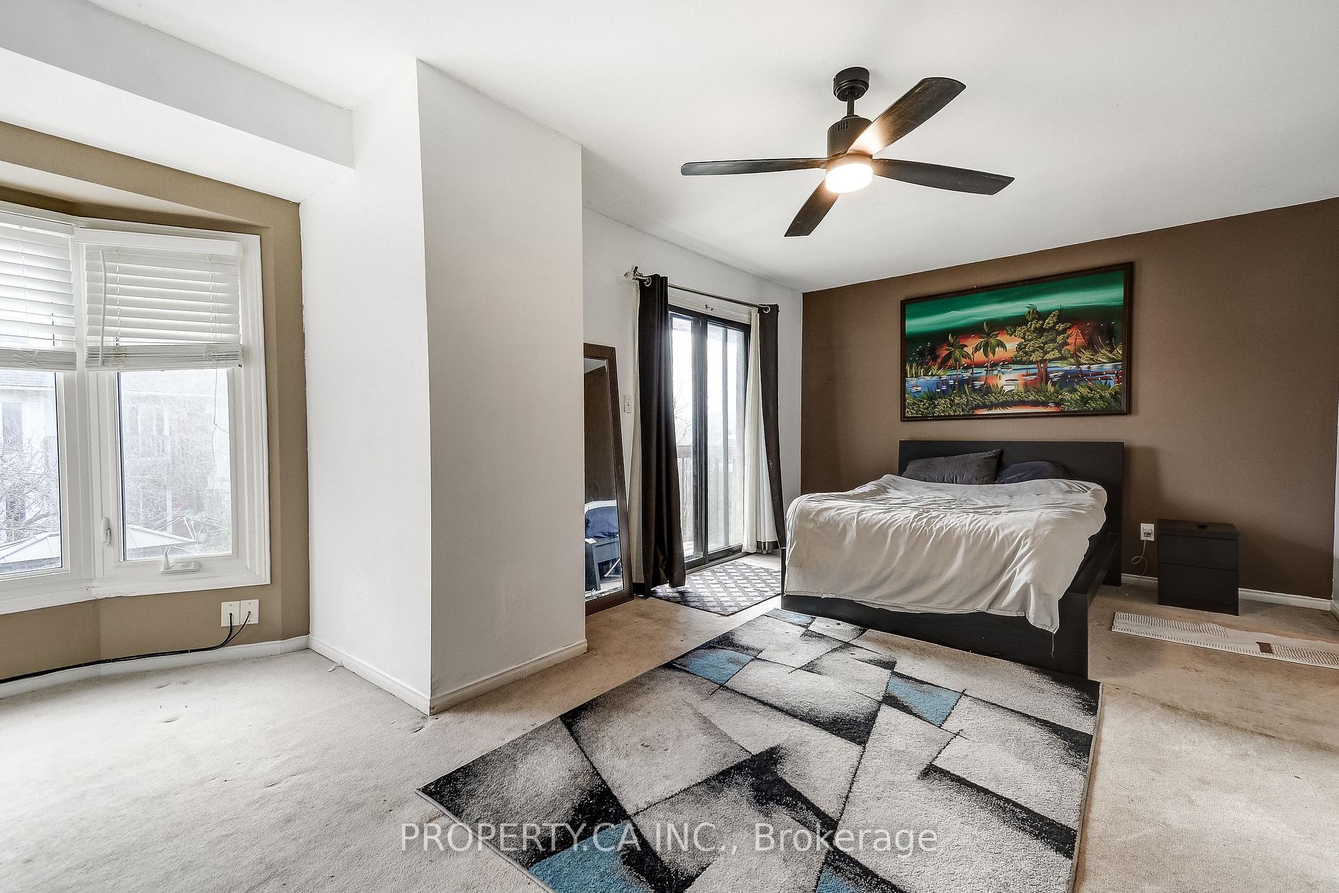 3 Waterford Crescent