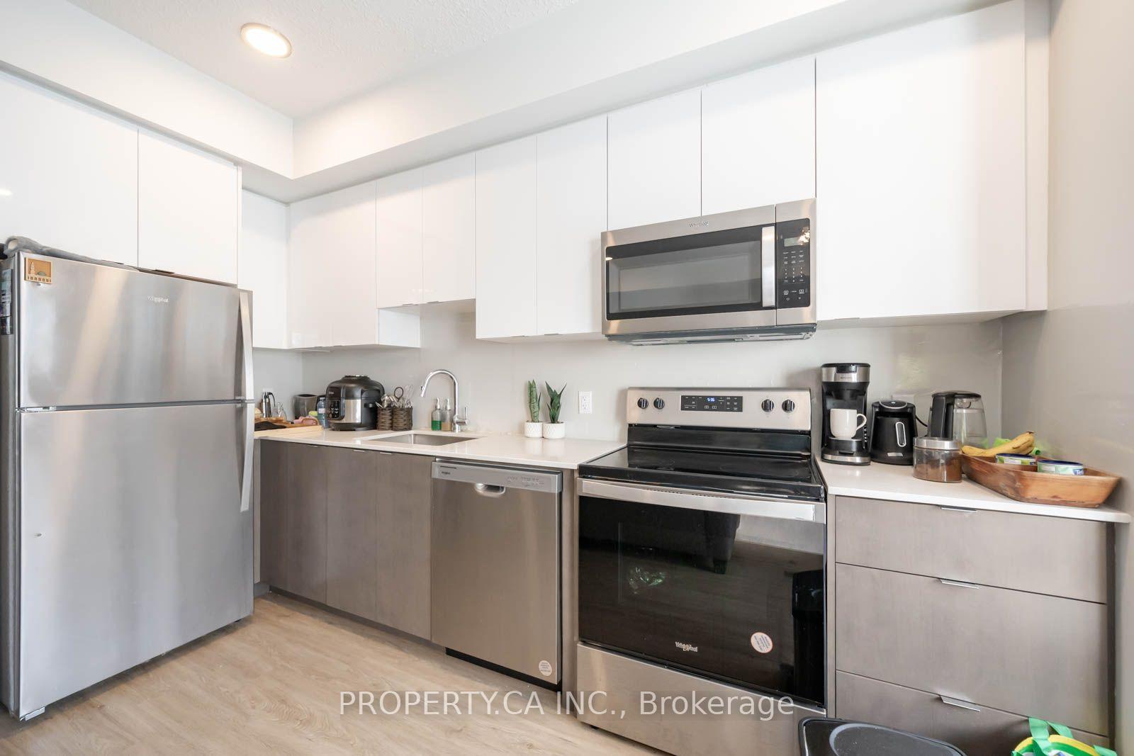 708 Woolwich Street 124