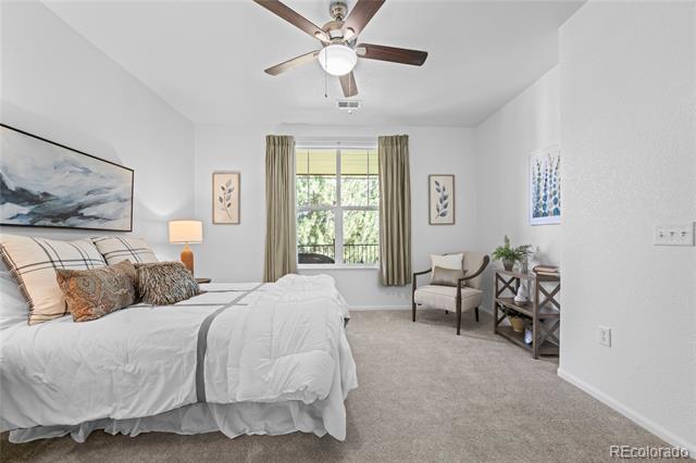 2210 S Vaughn Way Unit: 101