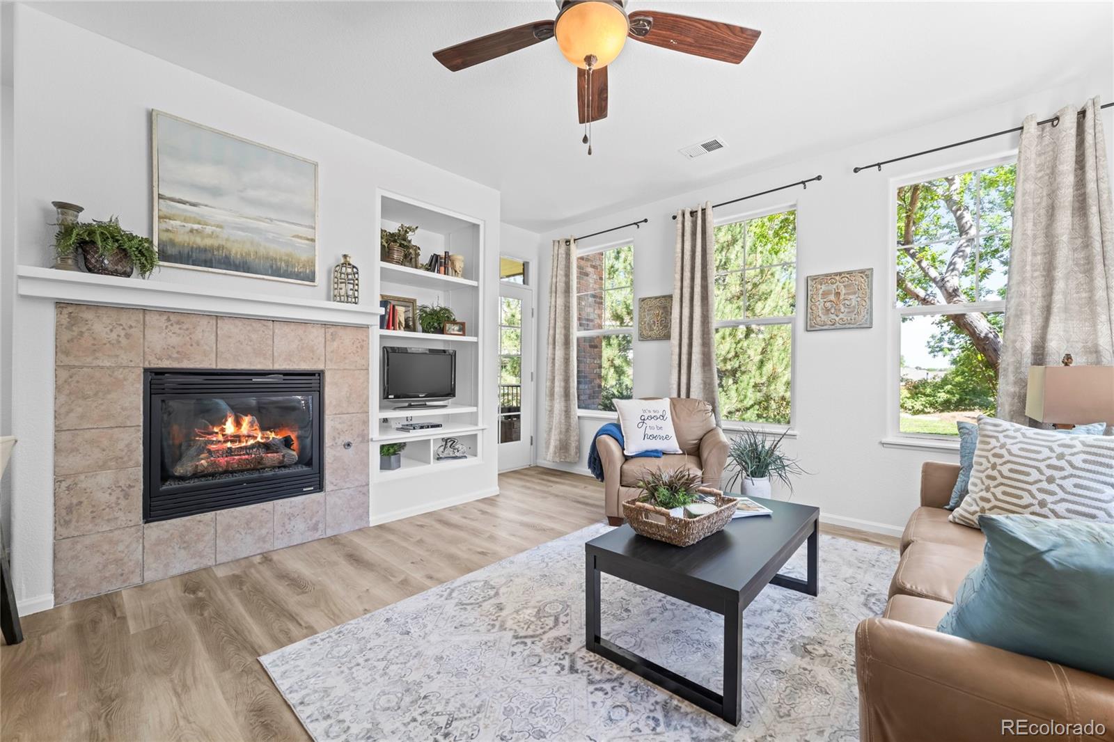 2210 S Vaughn Way Unit: 101