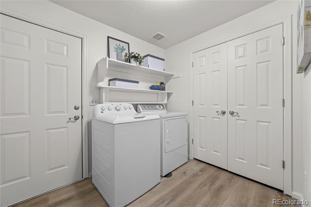 2210 S Vaughn Way Unit: 101