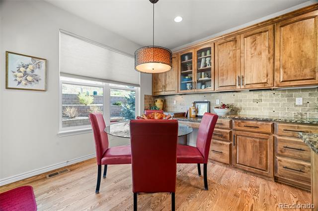 8725 Deframe Court