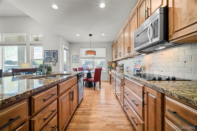 8725 Deframe Court
