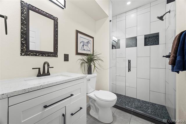 8725 Deframe Court