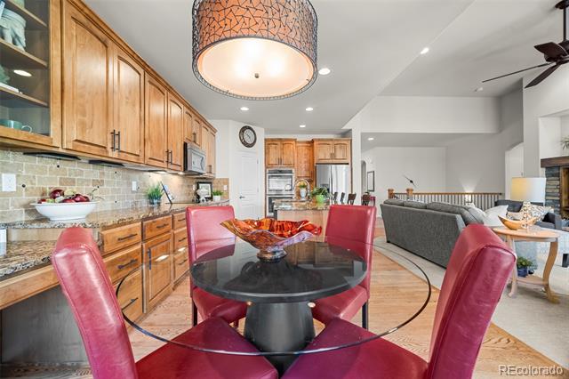 8725 Deframe Court