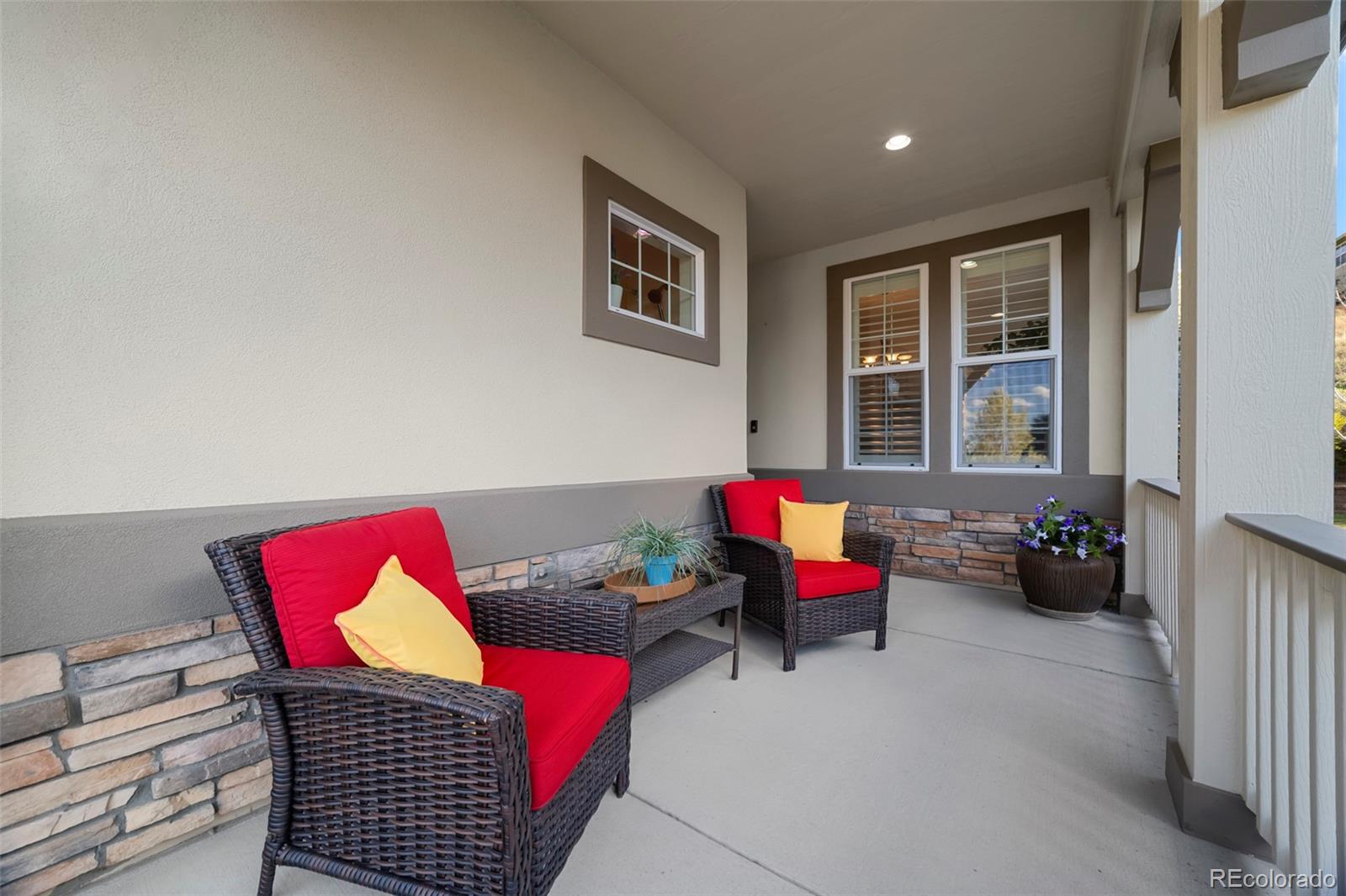 8725 Deframe Court