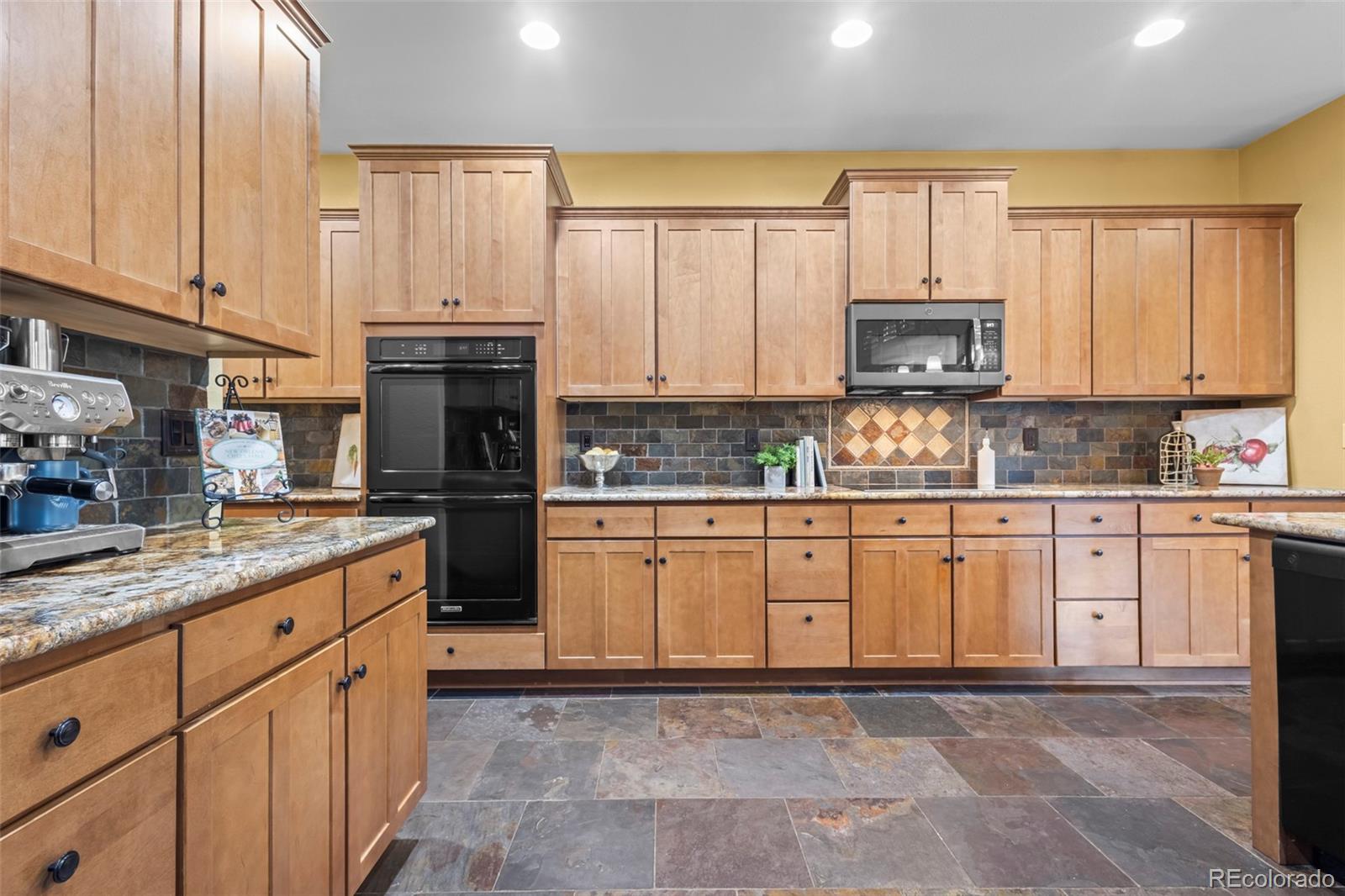 15128 W 75th Place