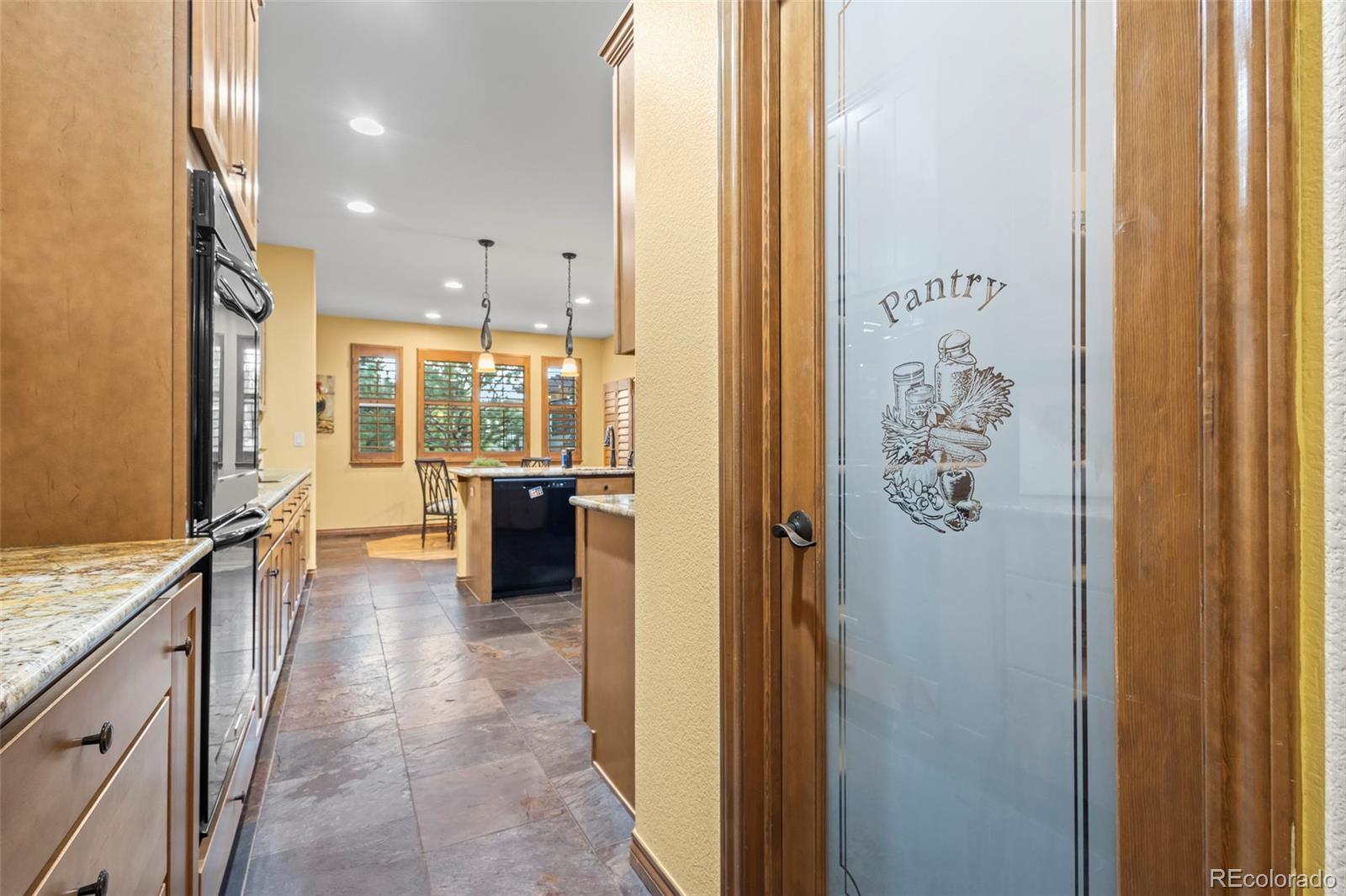 15128 W 75th Place