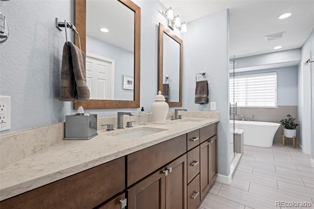 6088 Rogers Circle