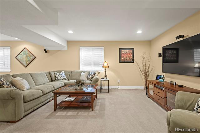 6088 Rogers Circle