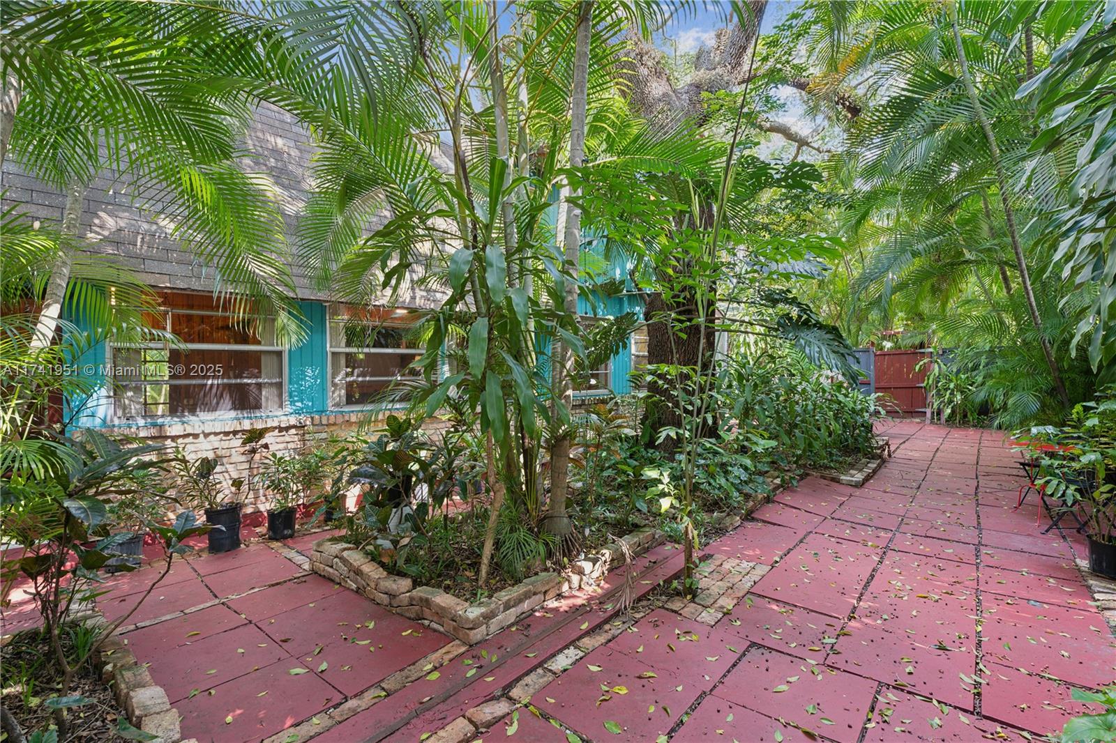 4160 Lybyer Ave # 2