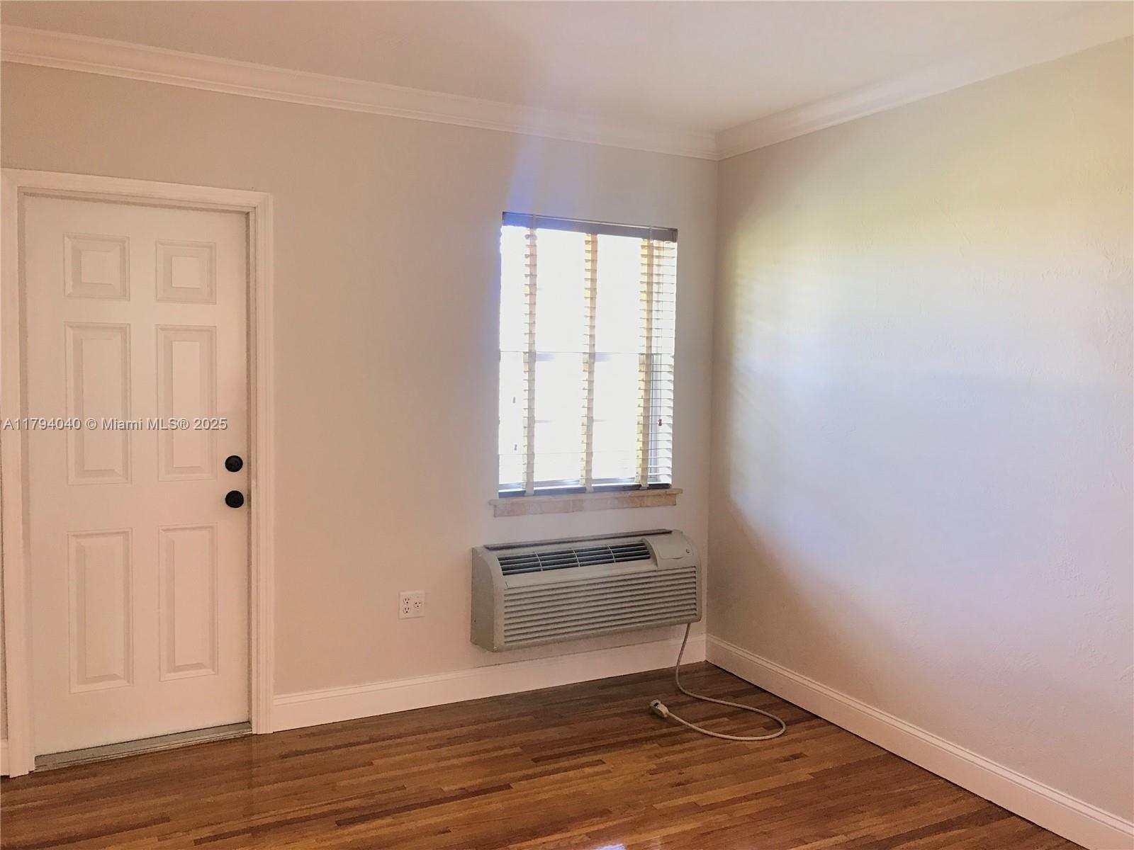 35 Antilla Ave # 2